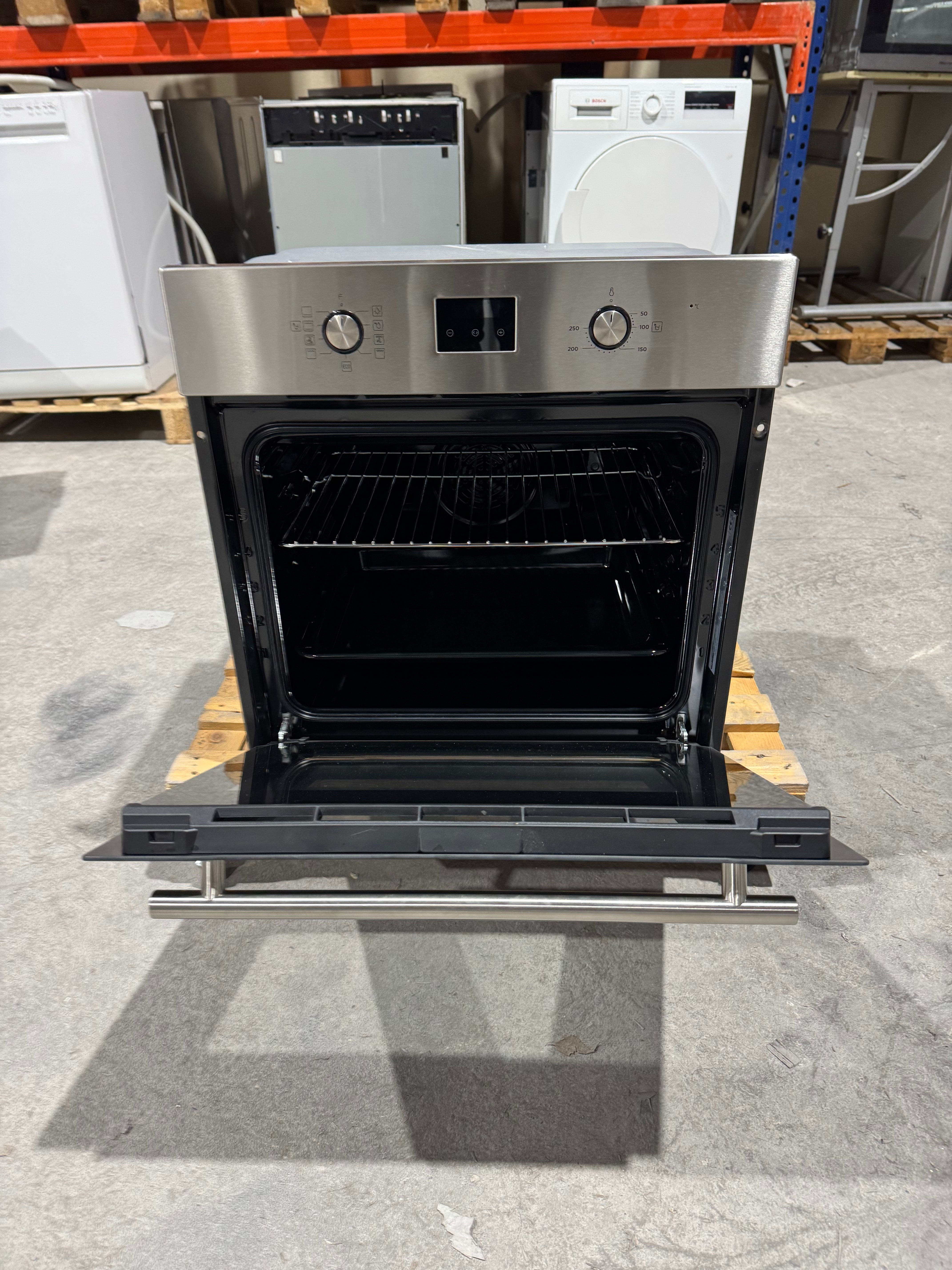 Four Encastrable VALBERG Avec Hydrolyse NEUF ( Jamais Servi) GARANTIE 1 AN