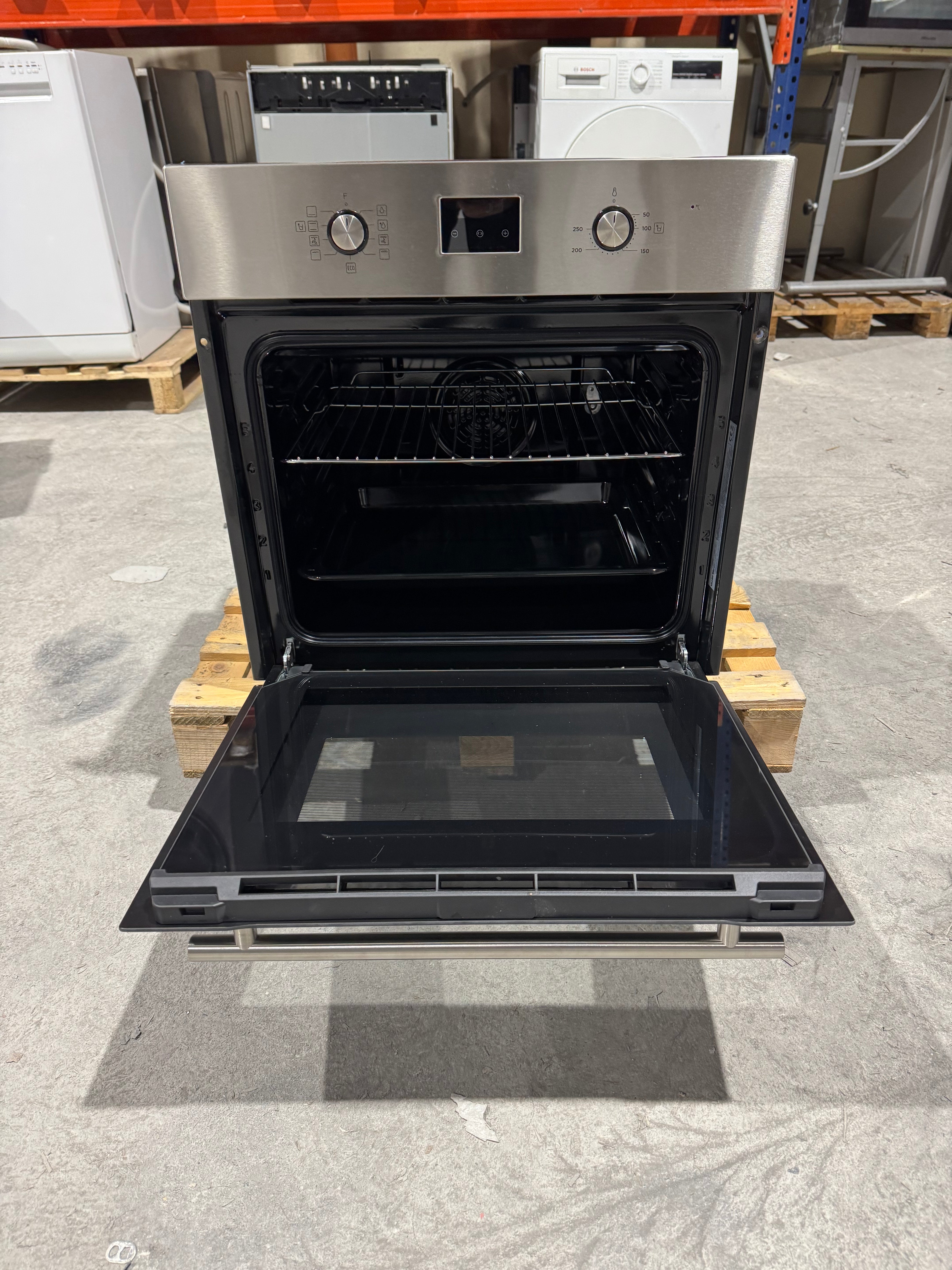 Four Encastrable VALBERG Avec Hydrolyse NEUF ( Jamais Servi) GARANTIE 1 AN