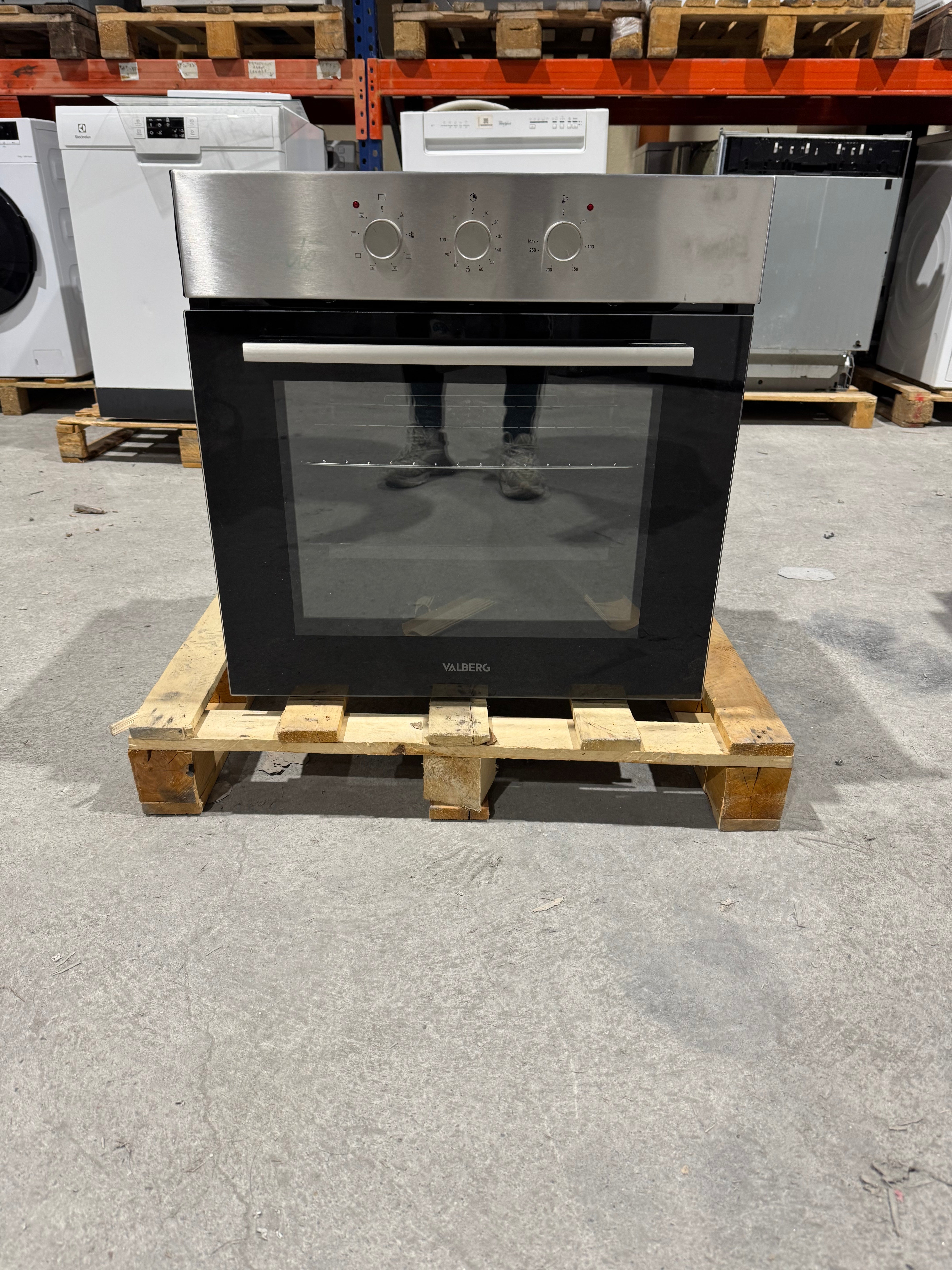 Four Encastrable VALBERG Avec Catalyse NEUF ( Léger Défaut d’Aspect ) GARANTIE 1 AN