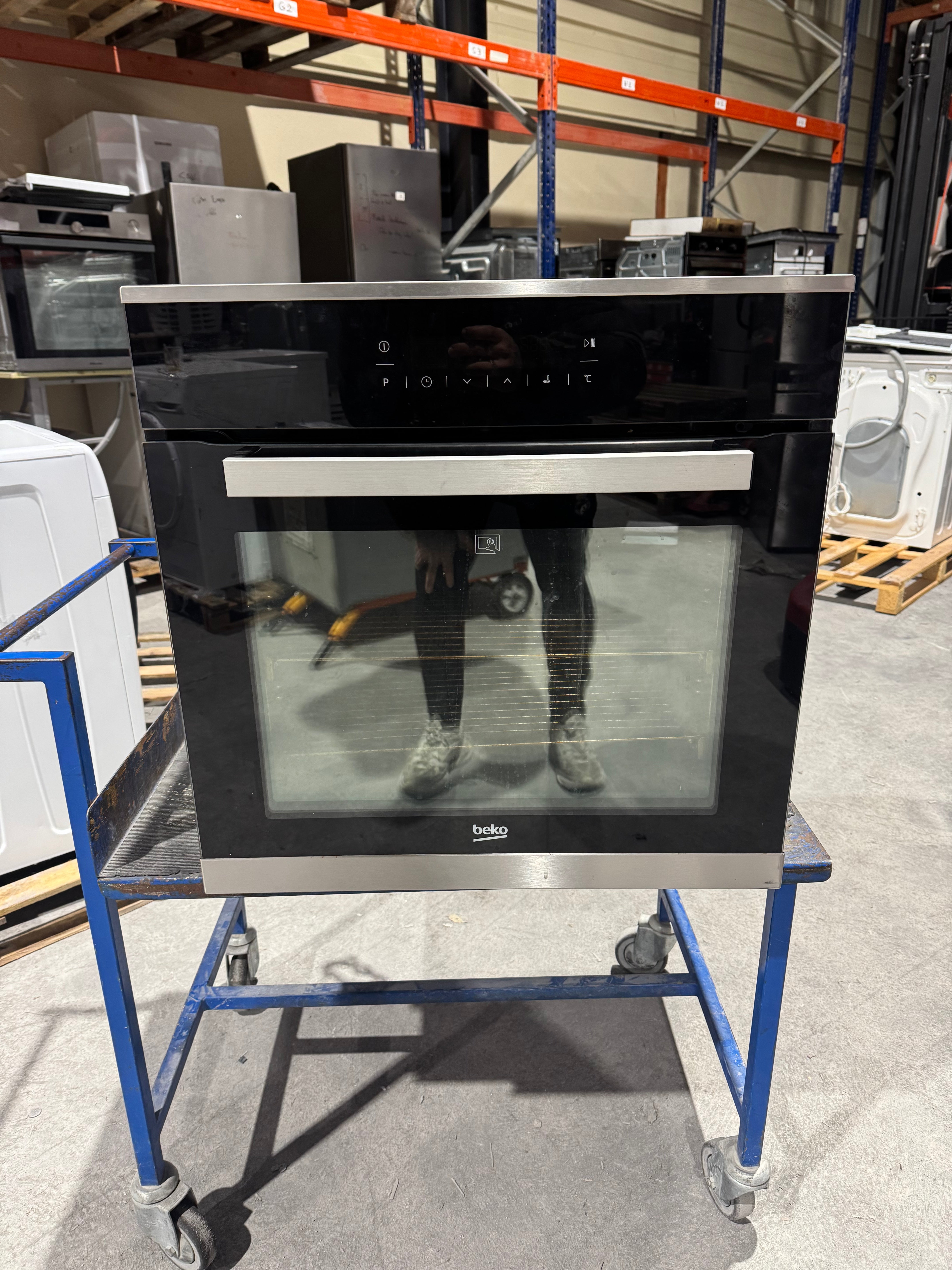 Four Encastrable BEKO Avec Pyrolyse GARANTIE 1 AN