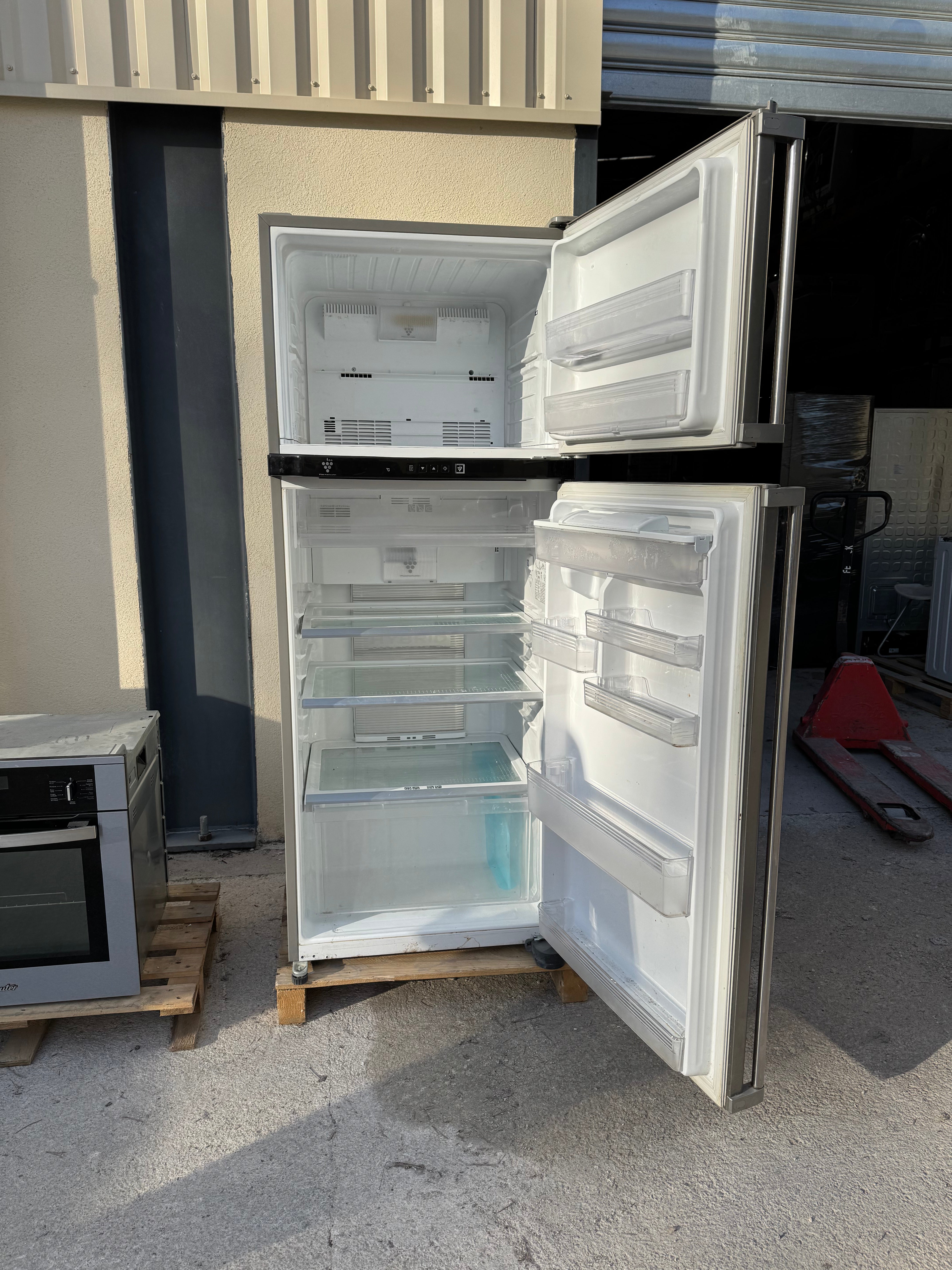 Frigo Combiné SHARP Grande Capacité GARANTIE 1 AN