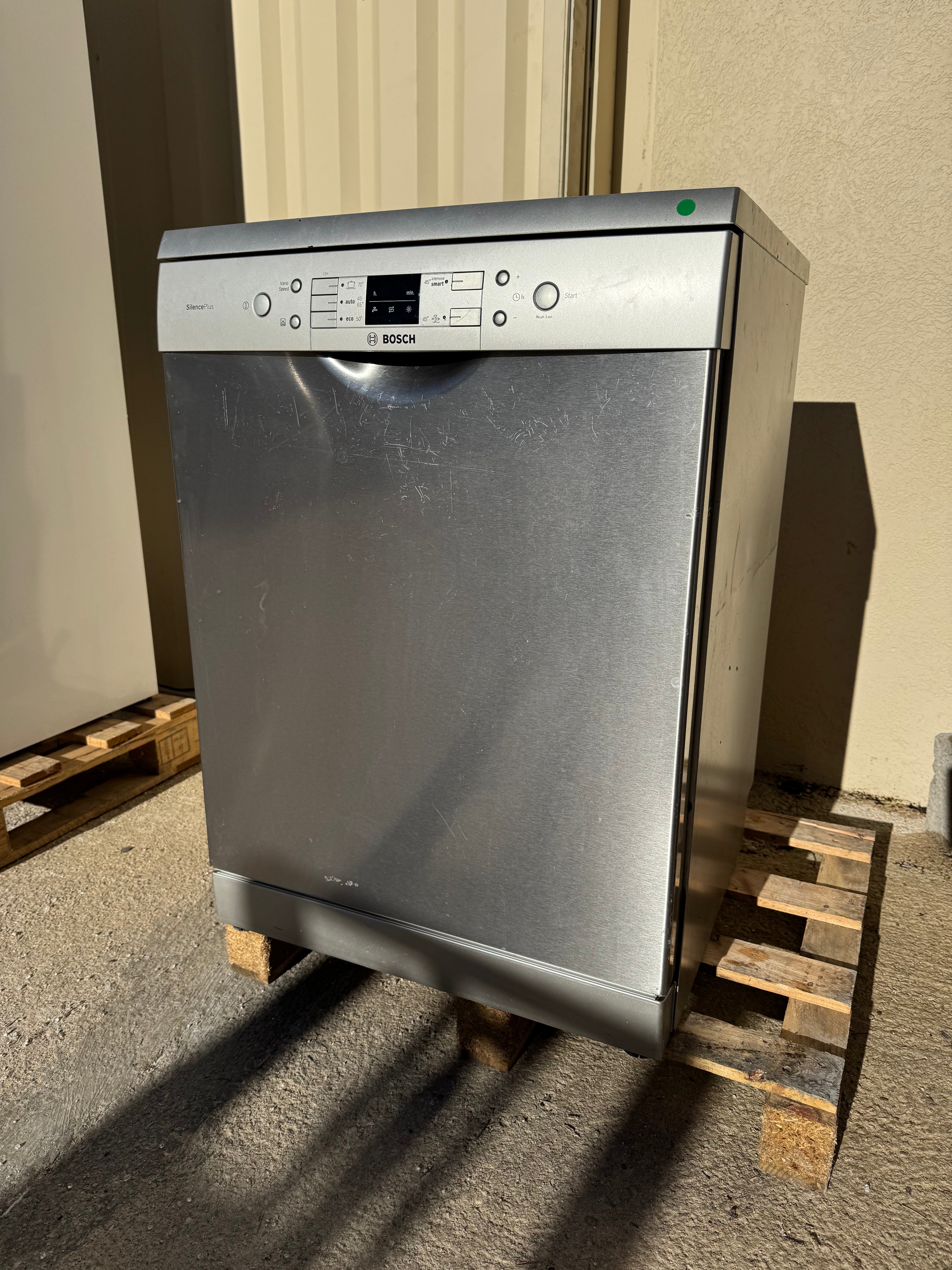 Lave-Vaisselle BOSCH 12 Couverts GARANTIE 1 AN