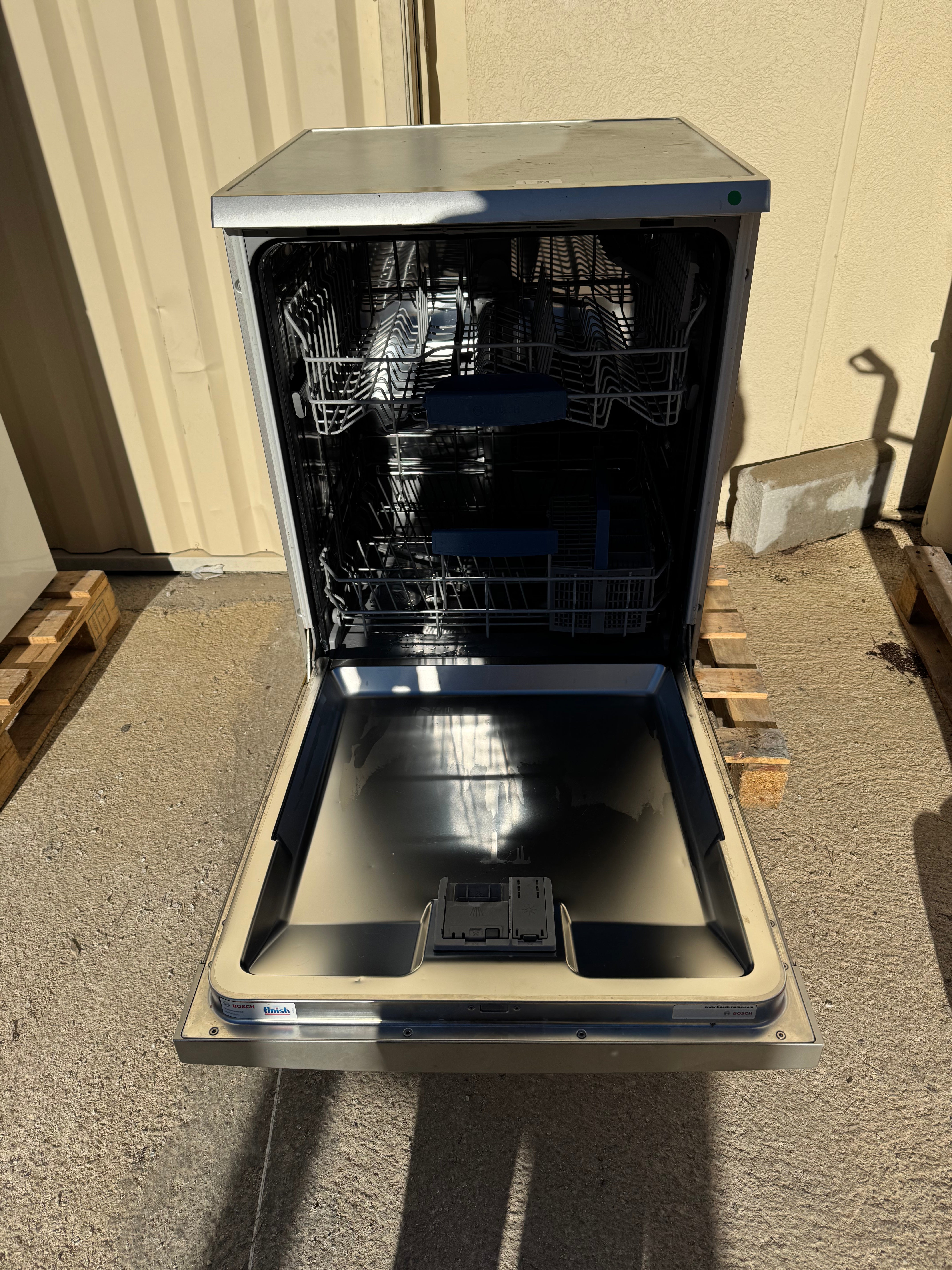 Lave-Vaisselle BOSCH 12 Couverts GARANTIE 1 AN