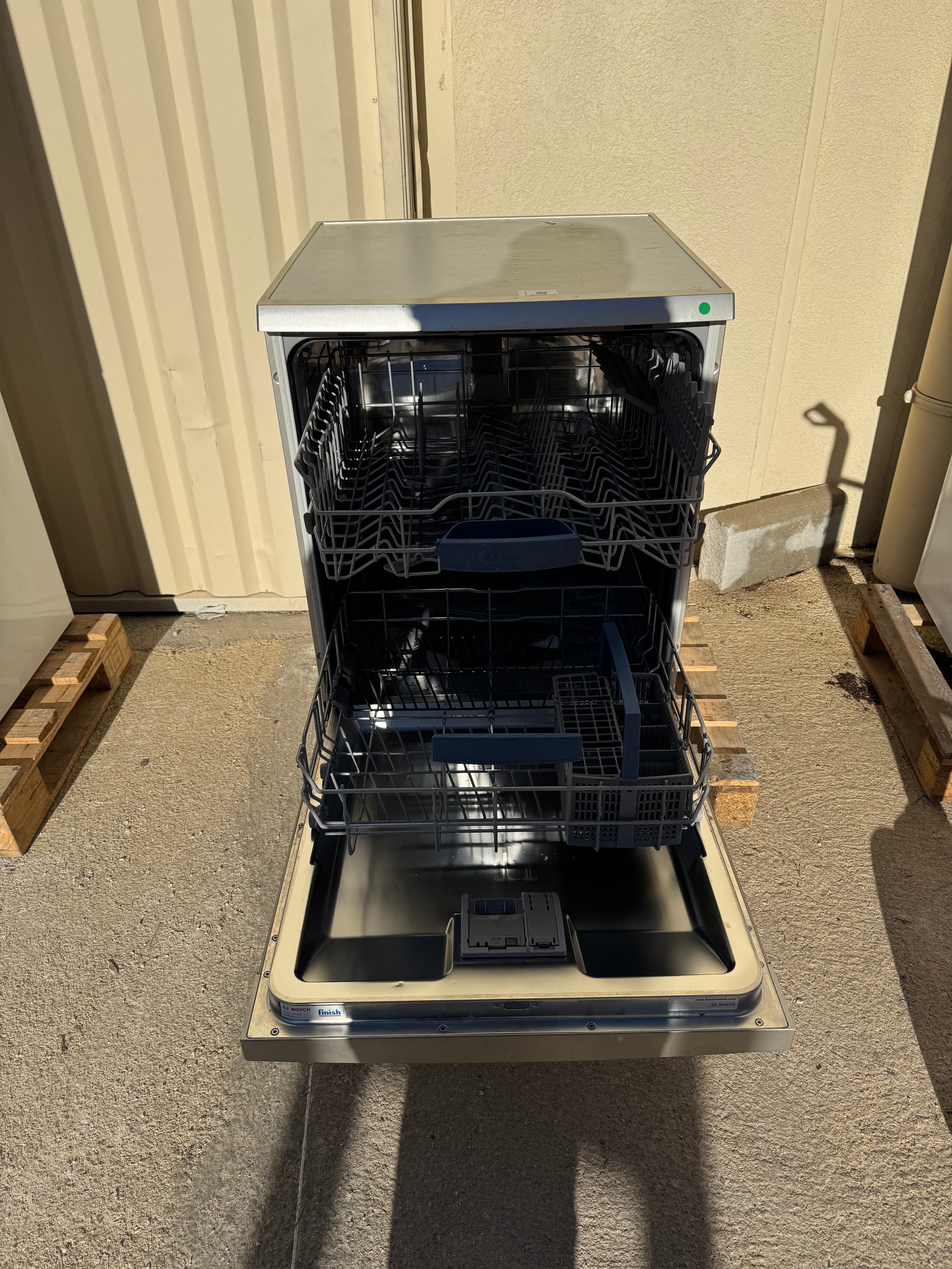 Lave-Vaisselle BOSCH 12 Couverts GARANTIE 1 AN