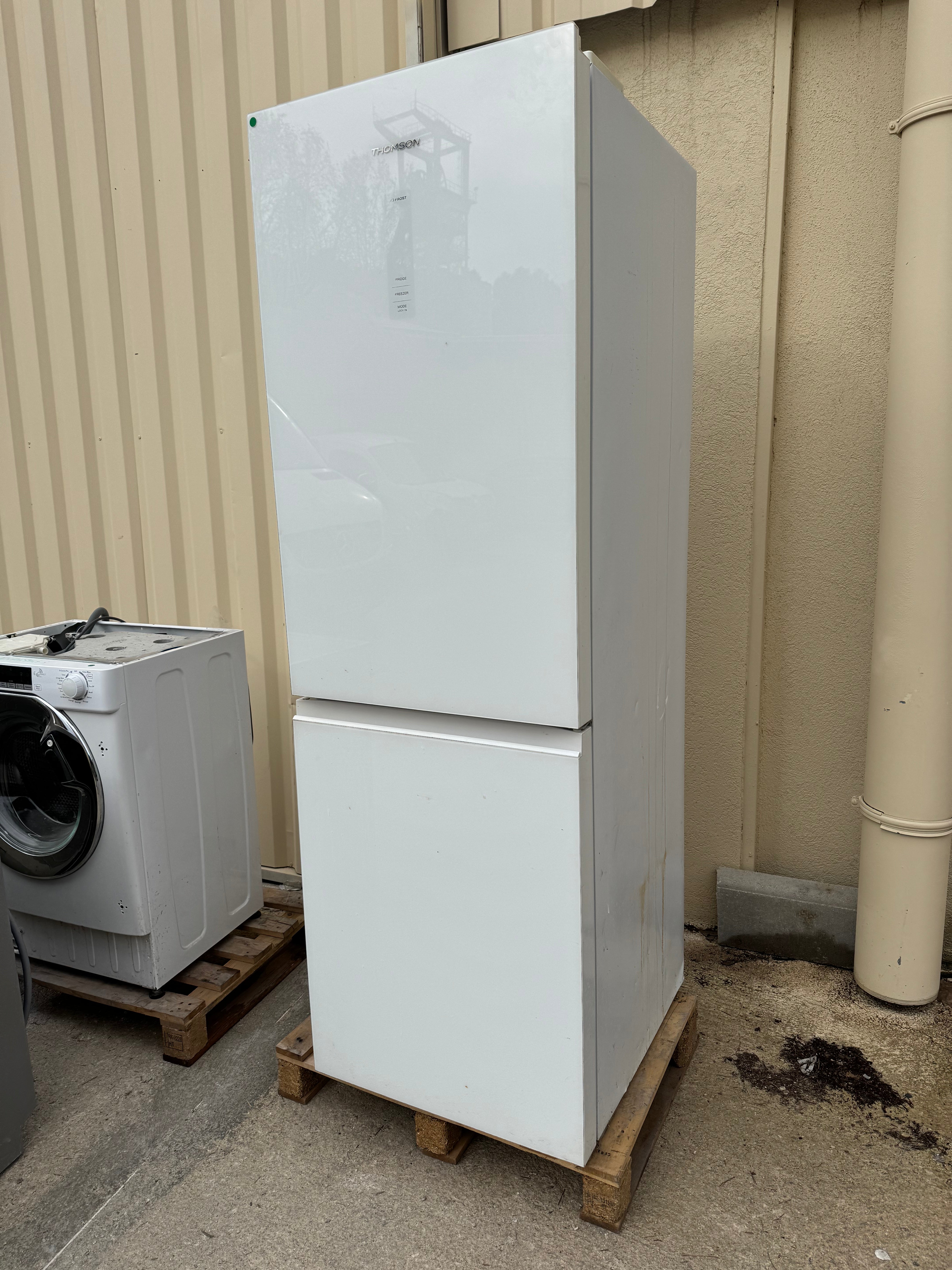 Frigo Combiné THOMSON No Frost GARANTIE 1 AN