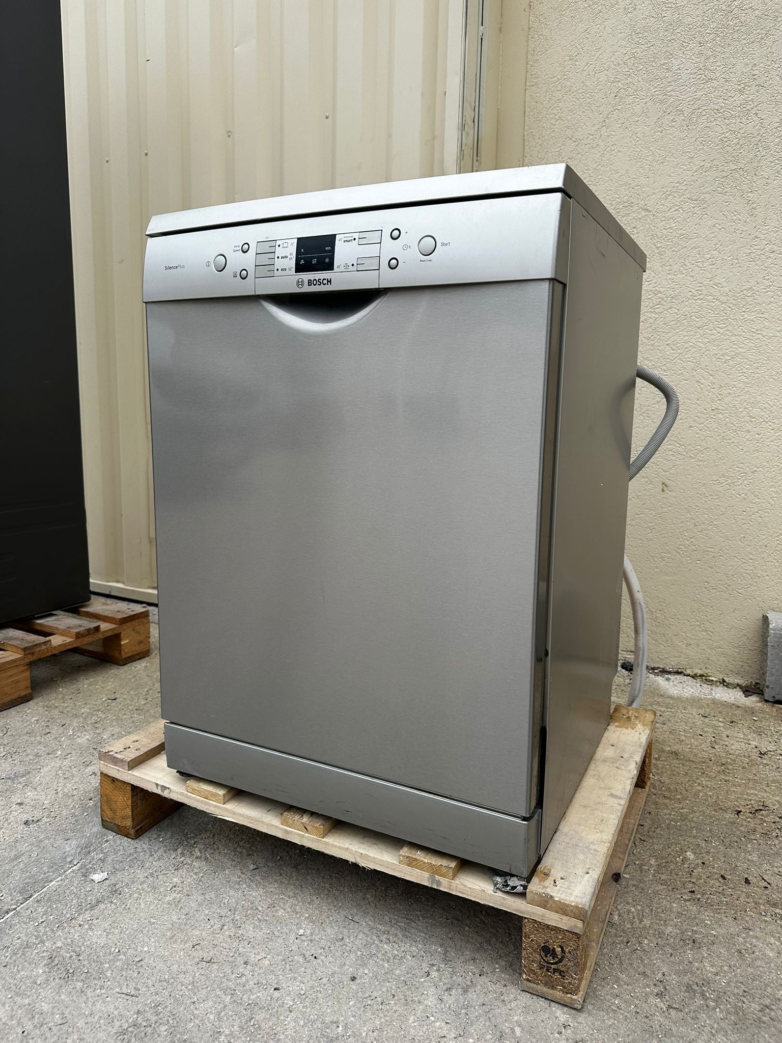 Lave-Vaisselle BOSCH 12 Couverts GARANTIE 1 AN