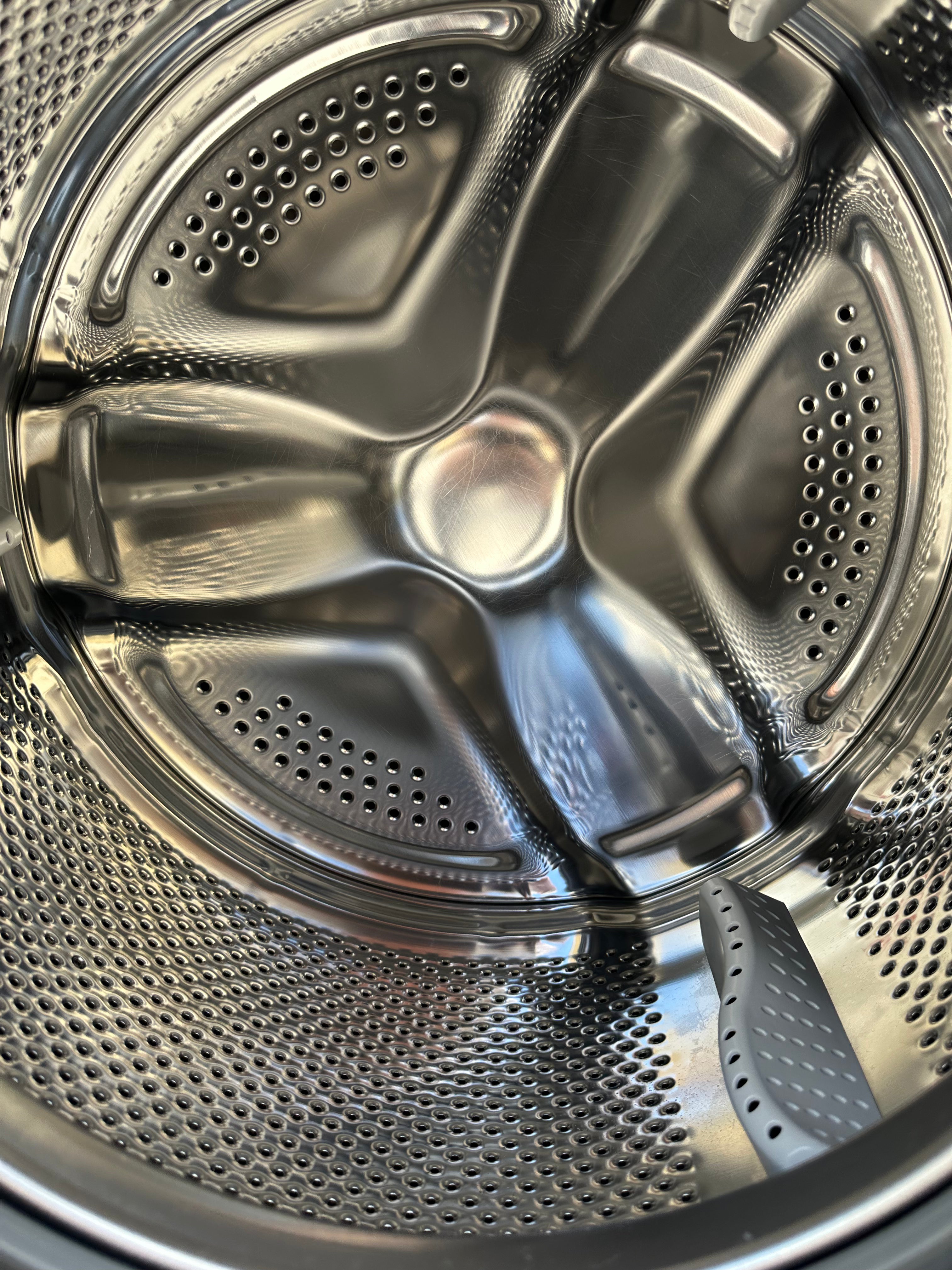 Lave-Linge ESSENTIEL B 8 Kg GARANTIE 1 AN