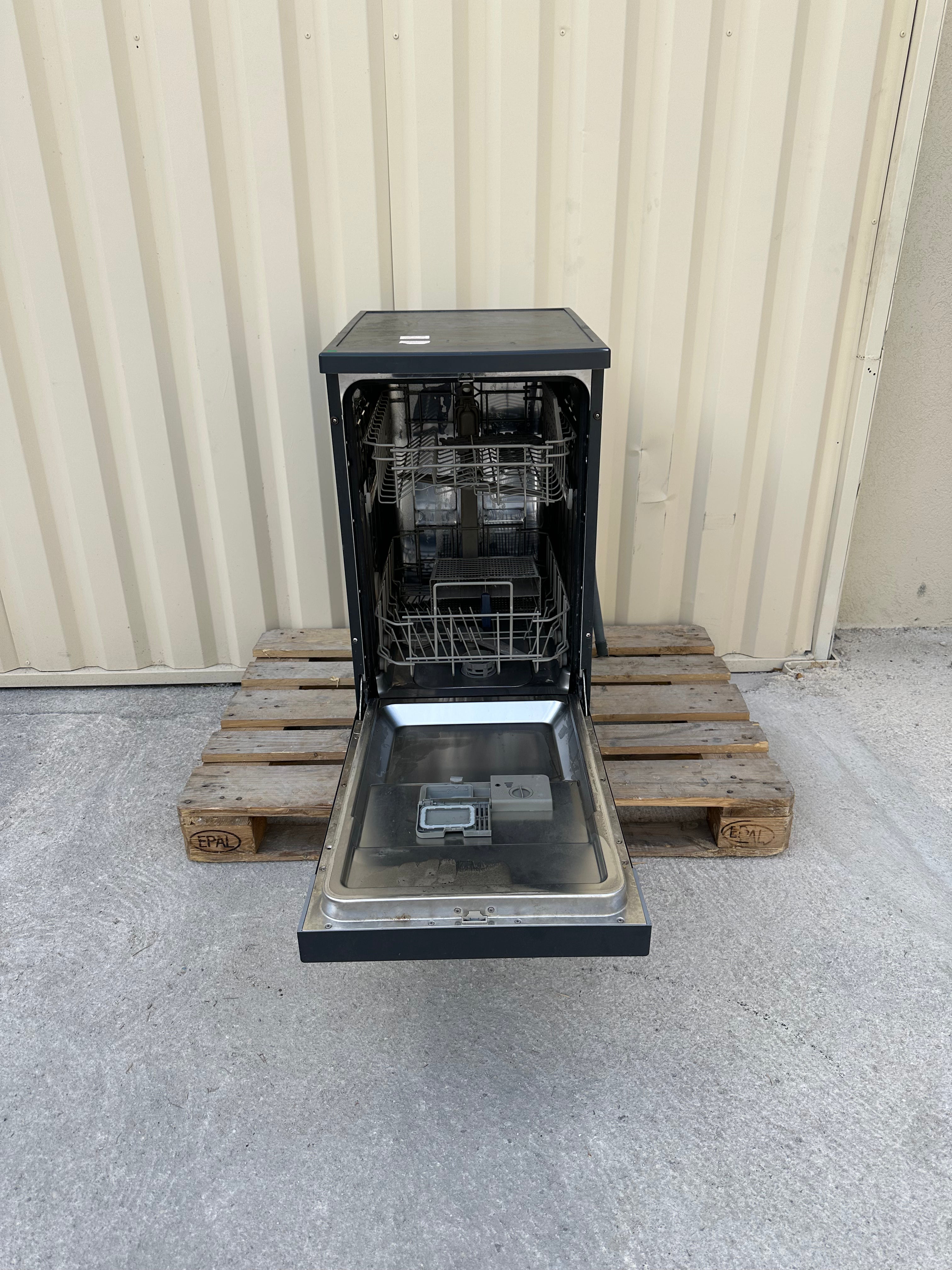 Lave-Vaisselle Compact SCHNEIDER 9 Couverts GARANTIE1 AN