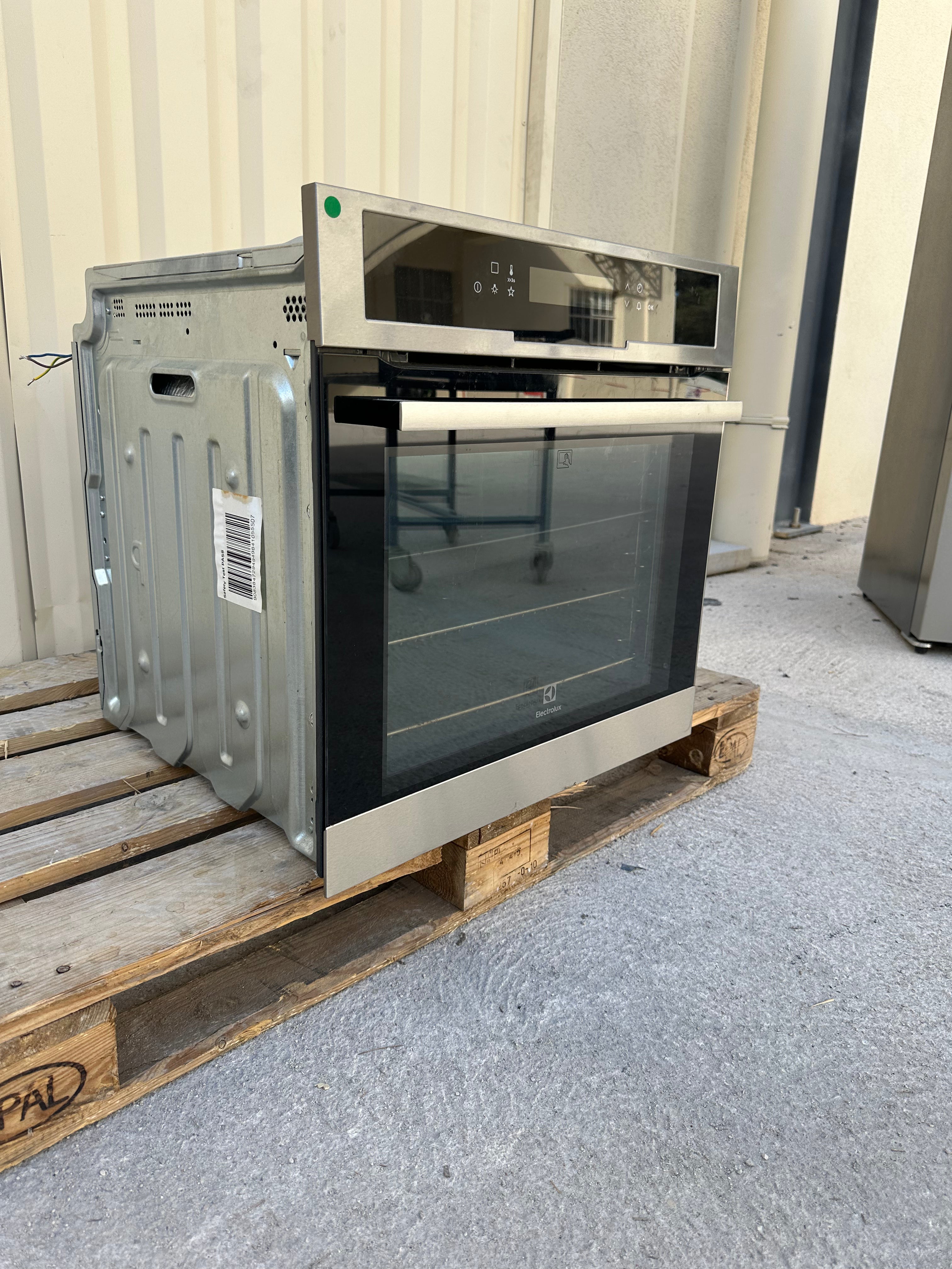 Four Encastrable ELECTROLUX Avec Pyrolyse GARANTIE 1 AN