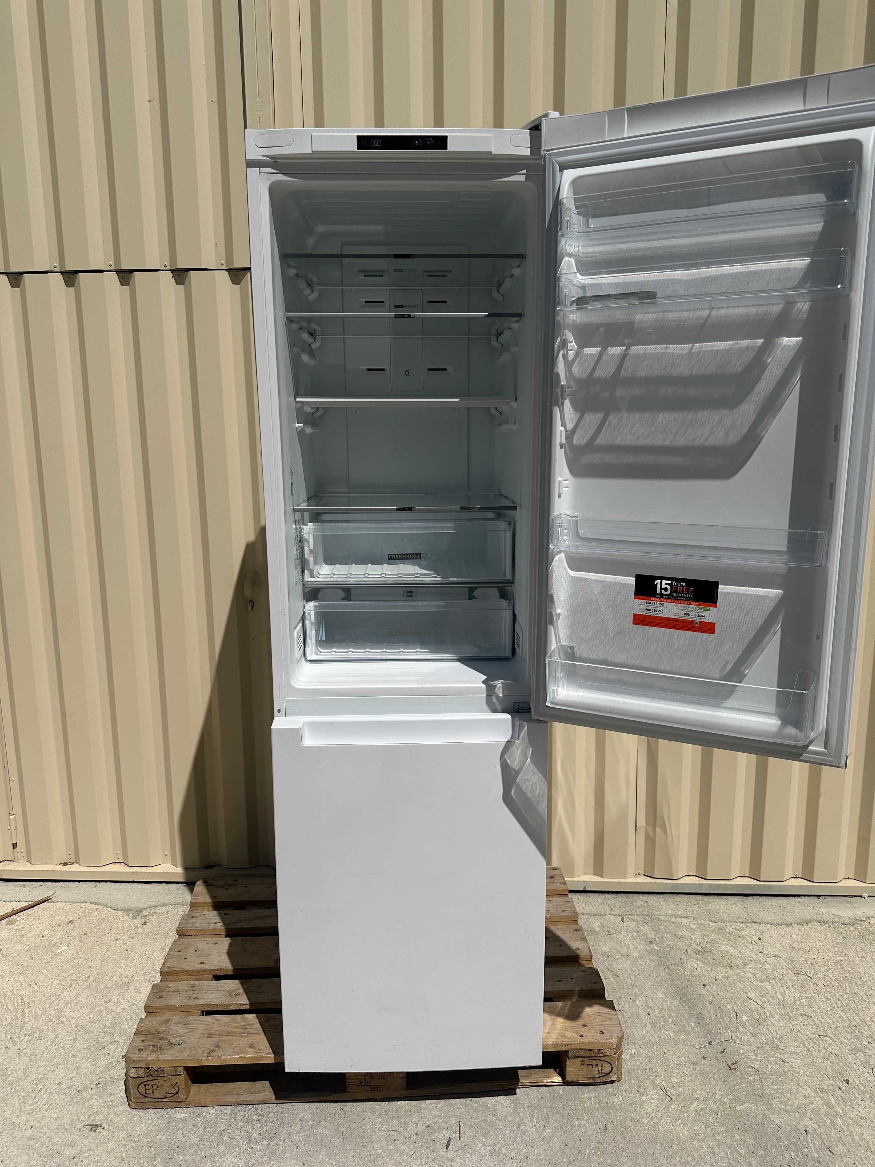 Frigo Combiné WHIRLPOOL No Frost GARANTIE 1 AN