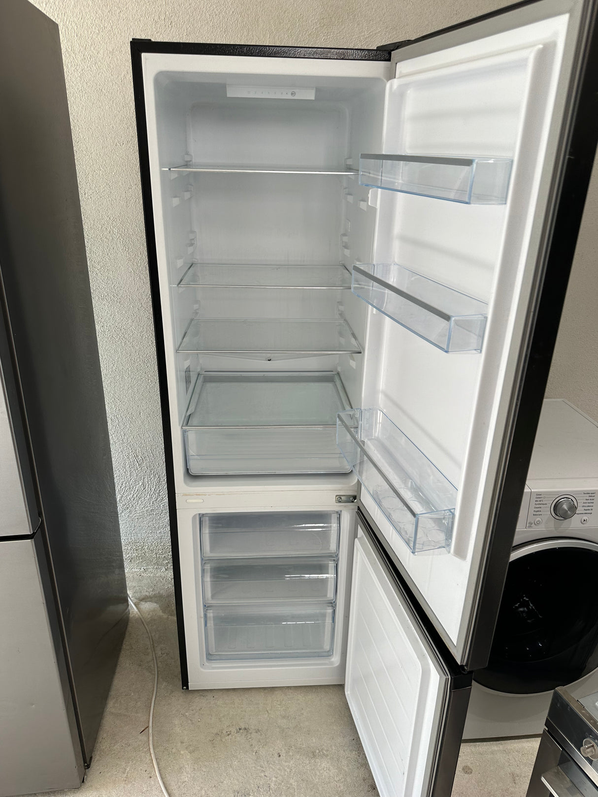 Frigo Combiné CHIQ Noir Mat GARANTIE 3 MOIS