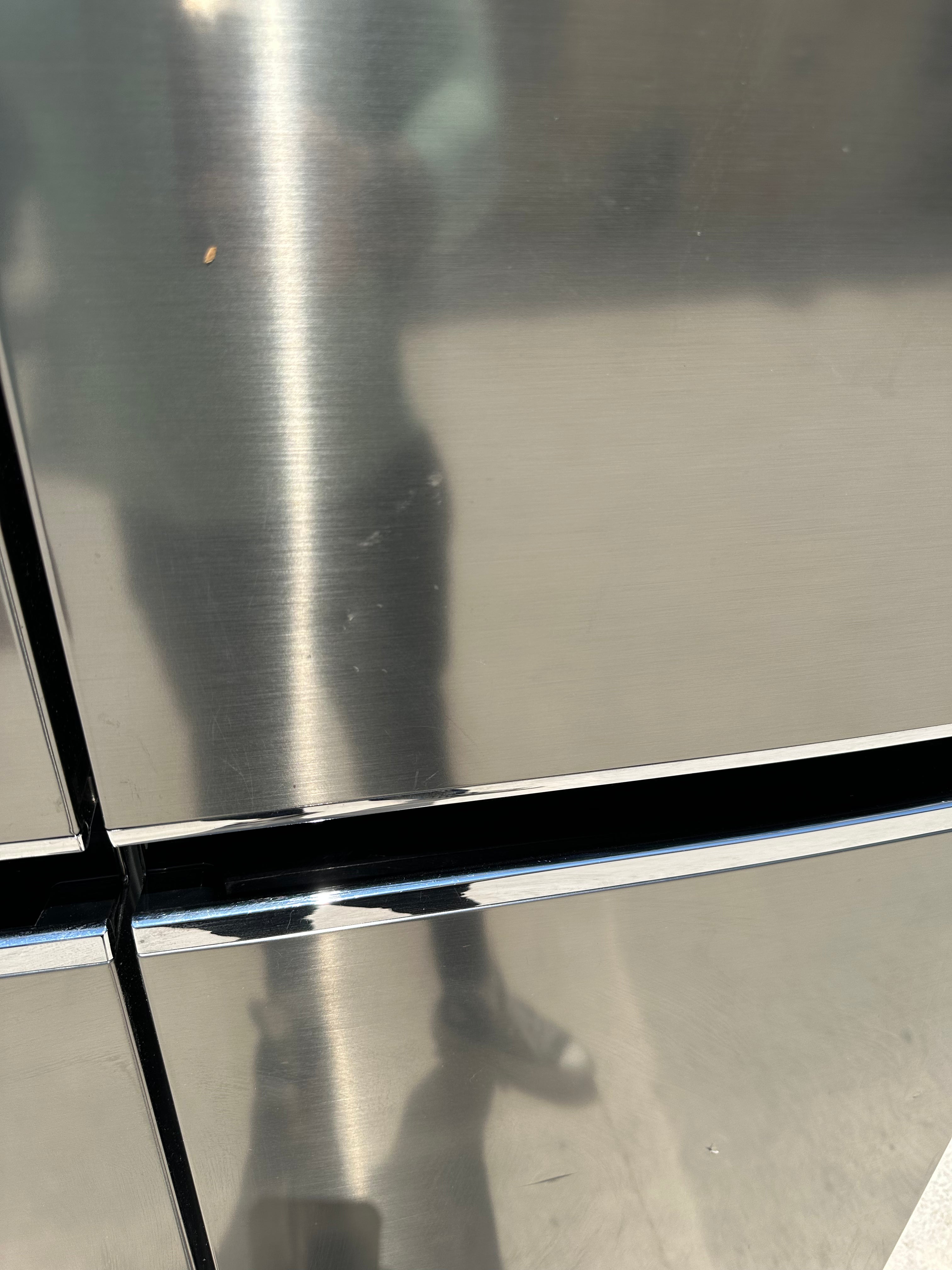 Frigo Américain LG Avec Distributeur d’Eau et Glaçons GARANTIE 1 AN