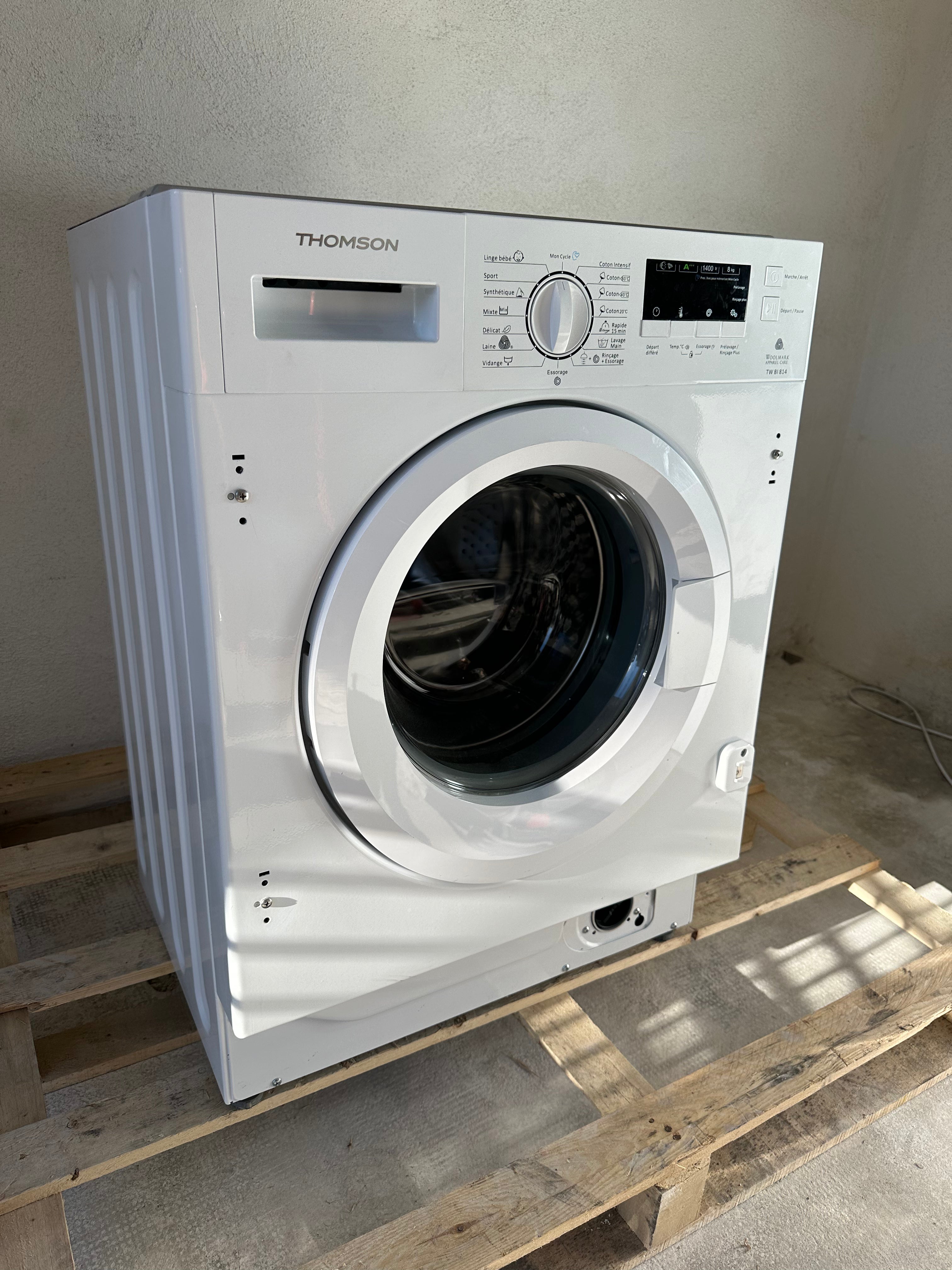 Lave-Linge Encastrable THOMSON 8 Kg GARANTIE 1 AN