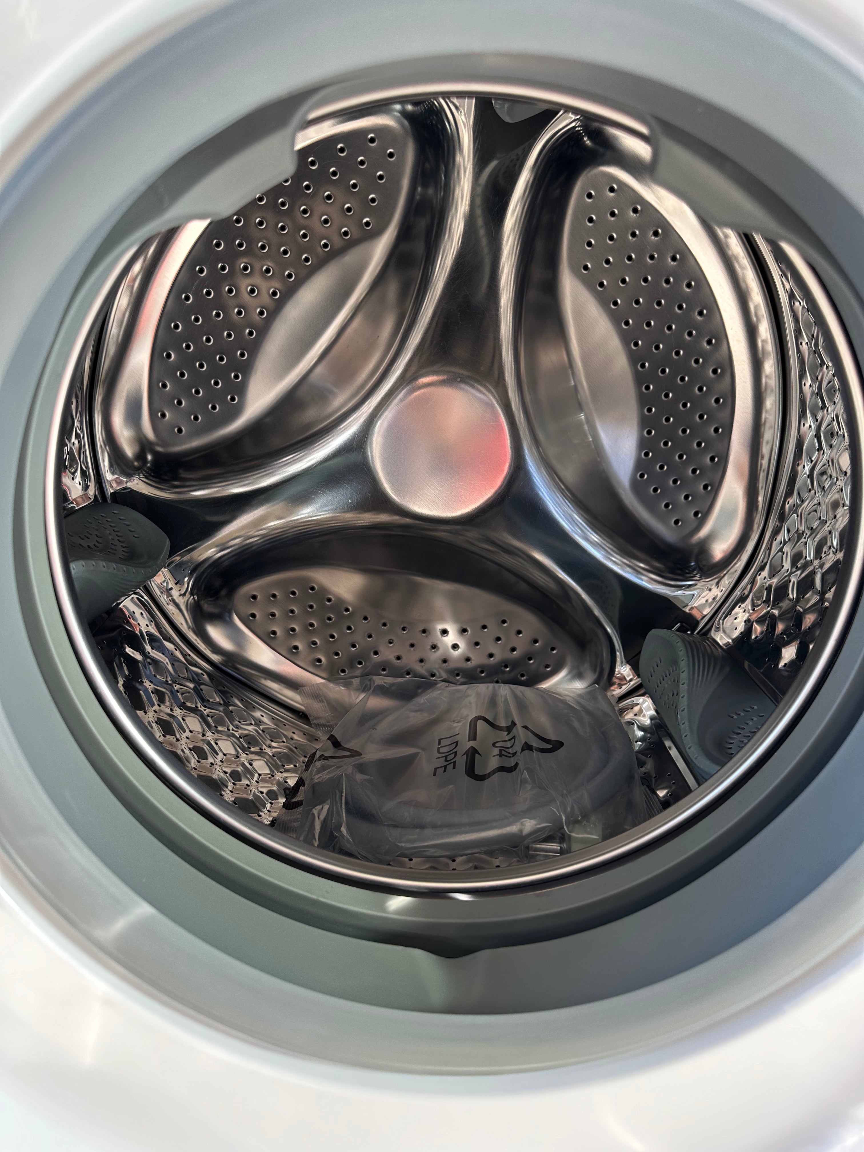 Lave-Linge Encastrable THOMSON 8 Kg GARANTIE 1 AN