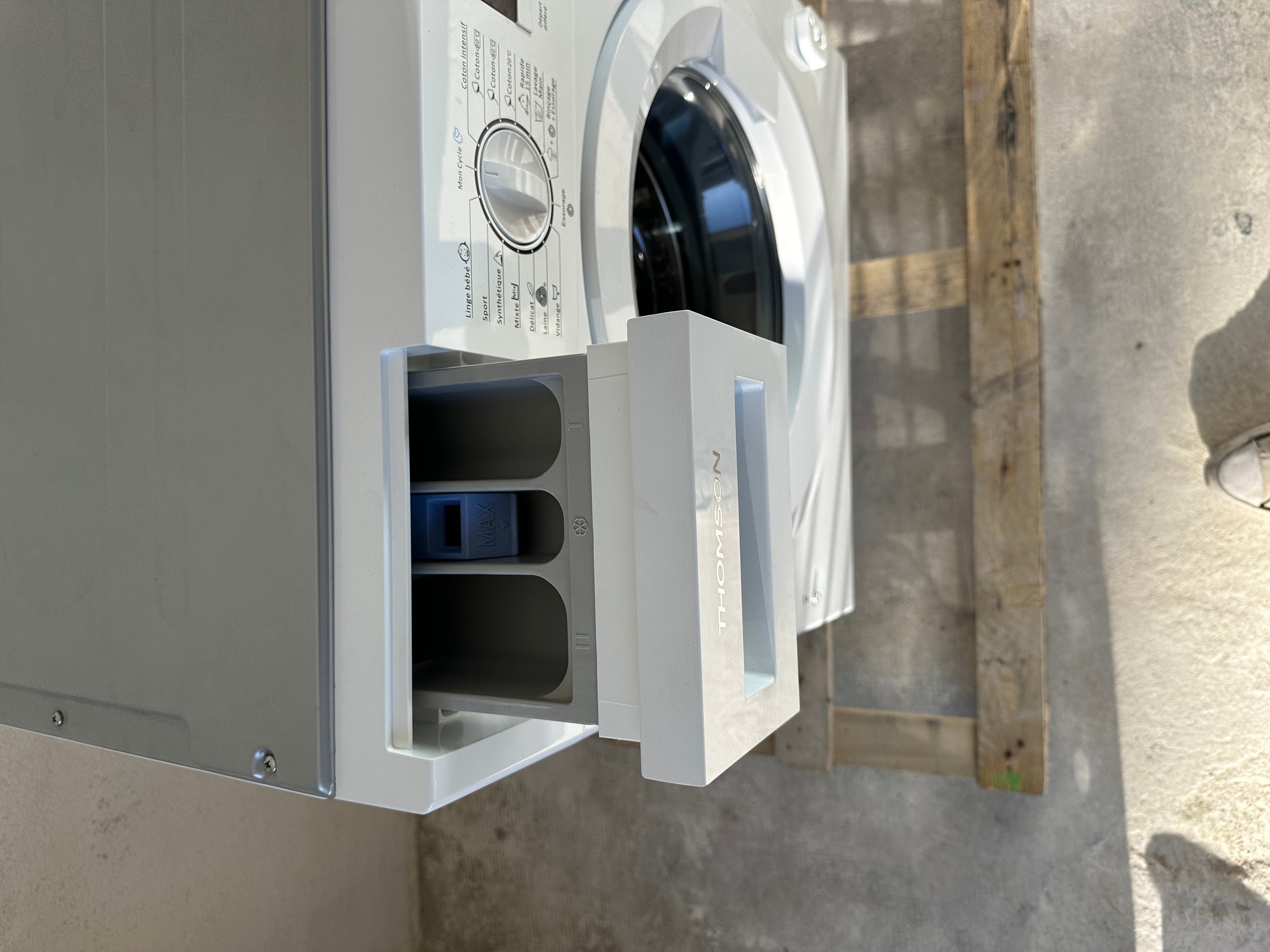 Lave-Linge Encastrable THOMSON 8 Kg GARANTIE 1 AN