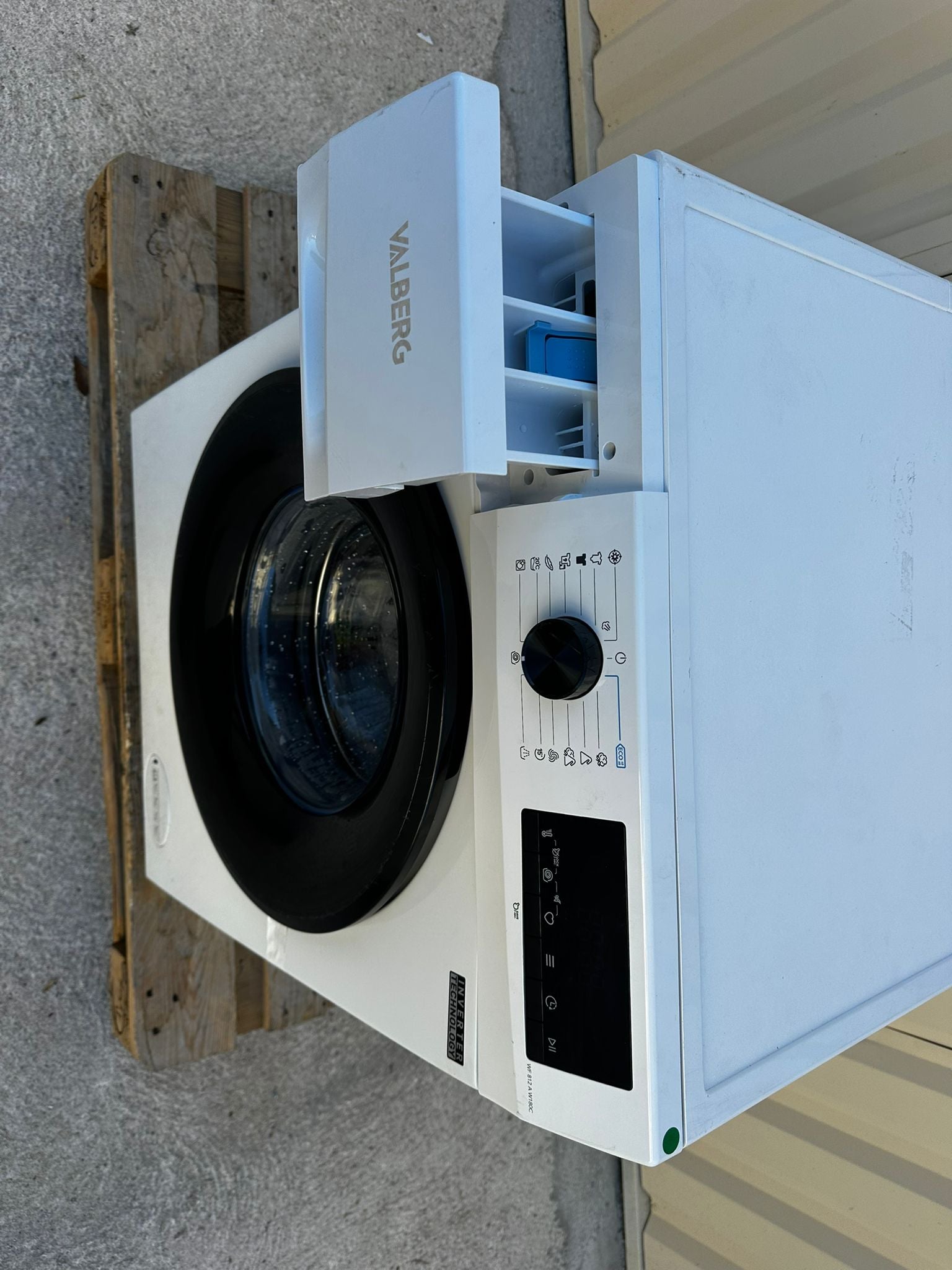 Lave-Linge VALBERG 8 Kg NEUF ( Avec Défaut d’Aspect ) GARANTIE 1 AN
