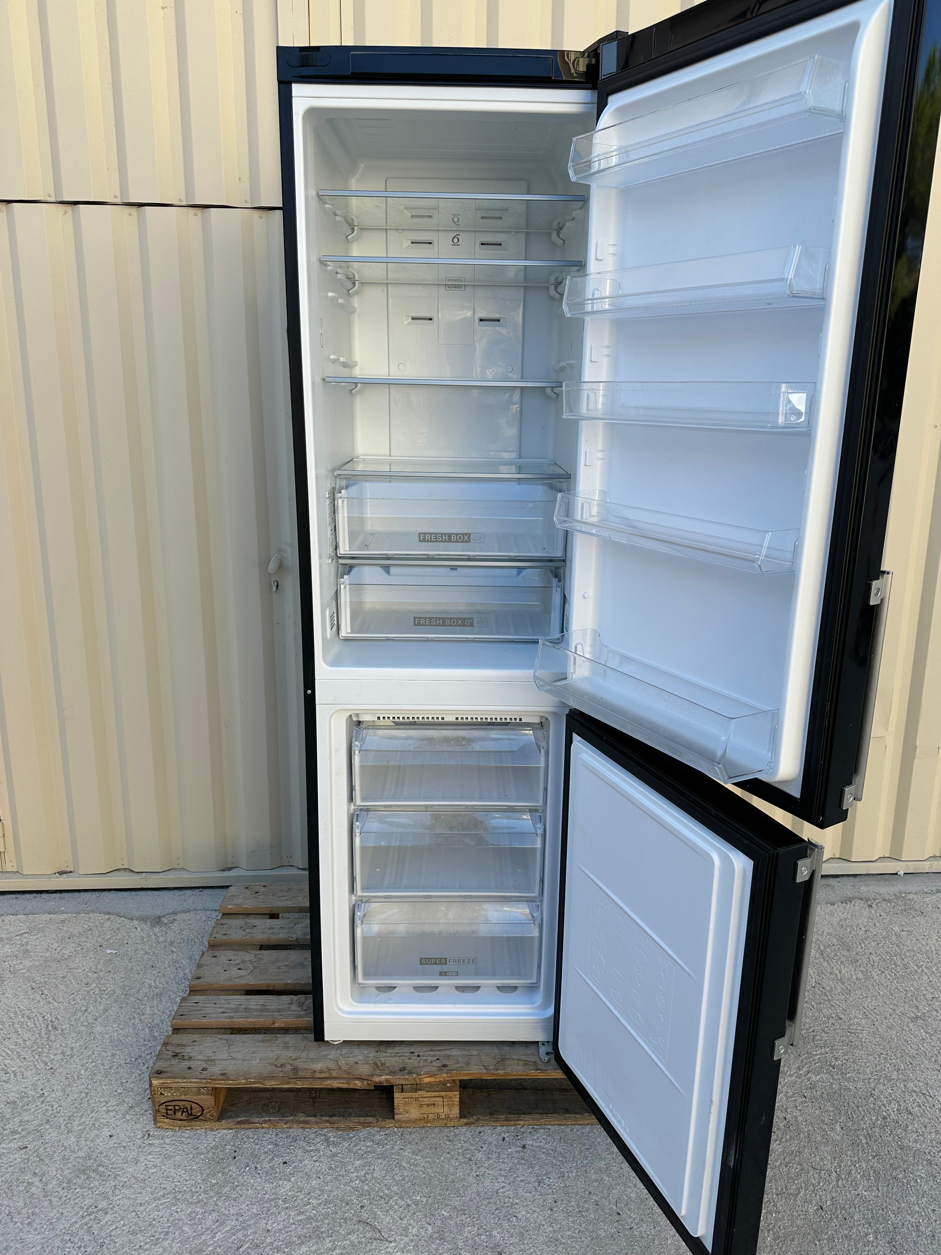 Frigo Combiné WHIRLPOOL No Frost GARANTIE 1 AN