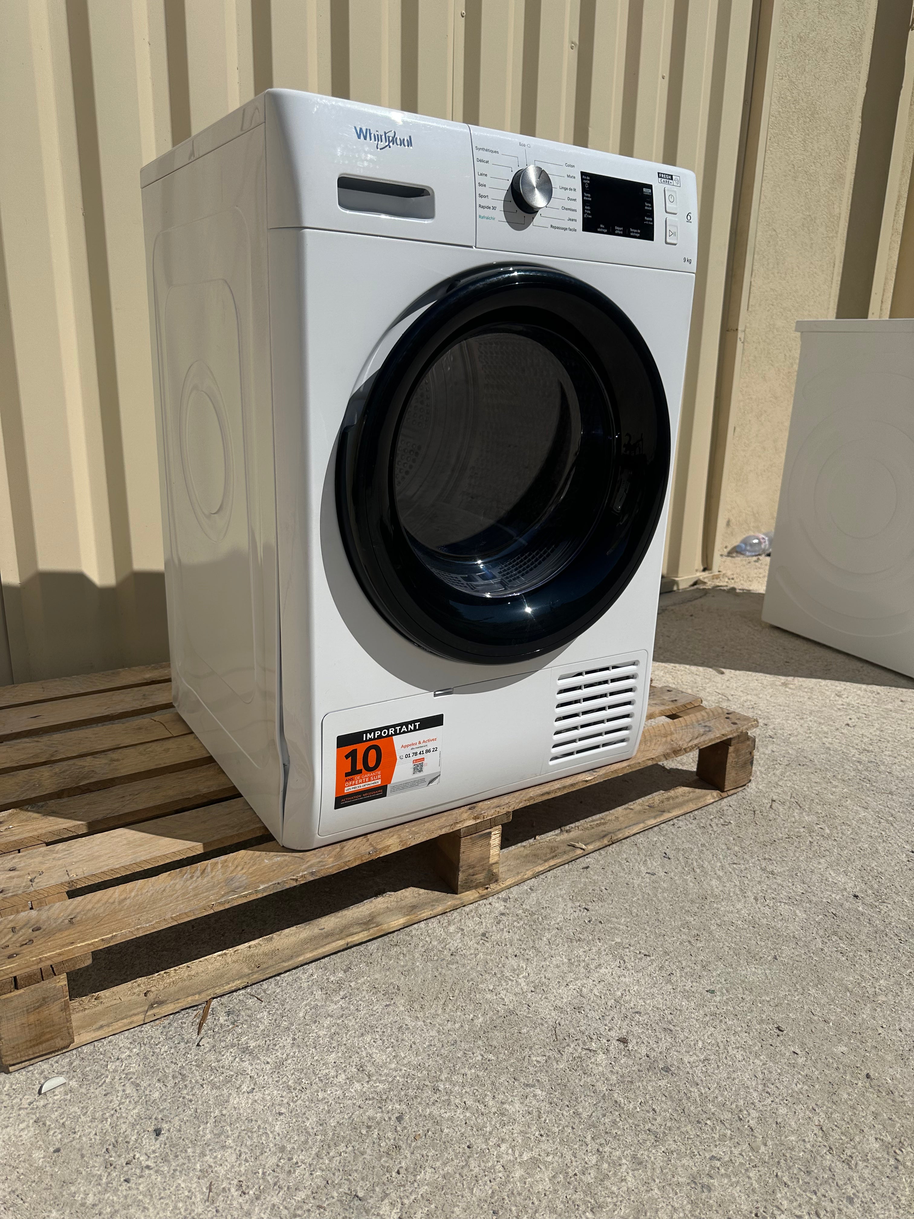 Sèche-Linge WHIRLPOOL 9 Kg Comme NEUF  ( Très Peu Servi ) GARANTIE 2 ANS
