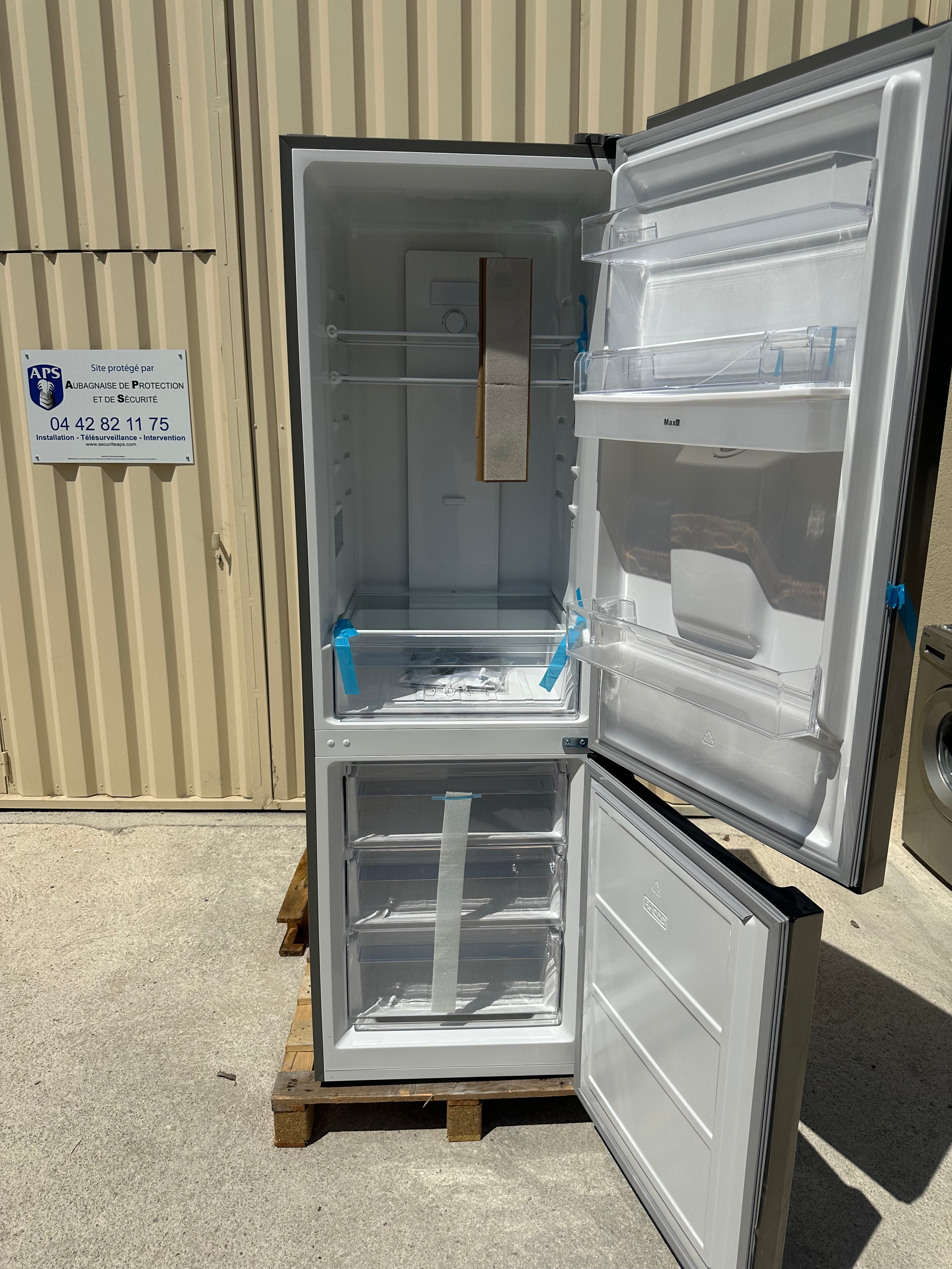 Frigo Combiné VALBERG Froid Ventilé Neuf ( Avec Défaut d’Aspect ) GARANTIE 1 AN