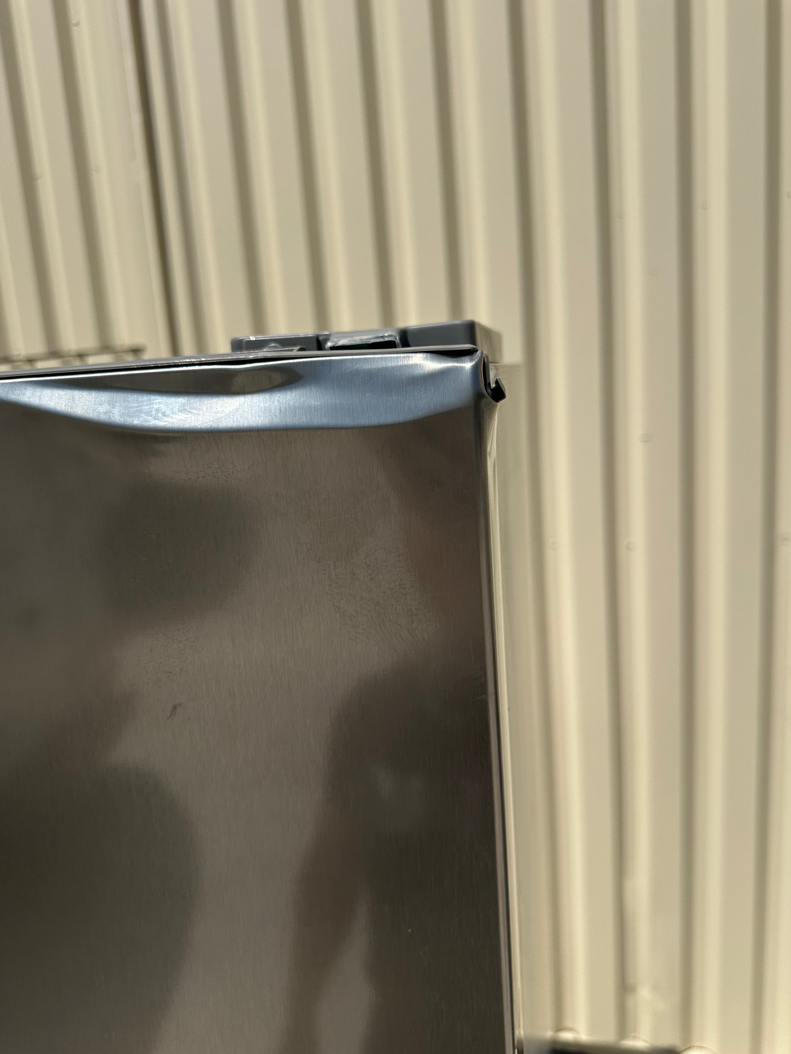 Frigo Combiné VALBERG Froid Ventilé Neuf ( Avec Défaut d’Aspect ) GARANTIE 1 AN