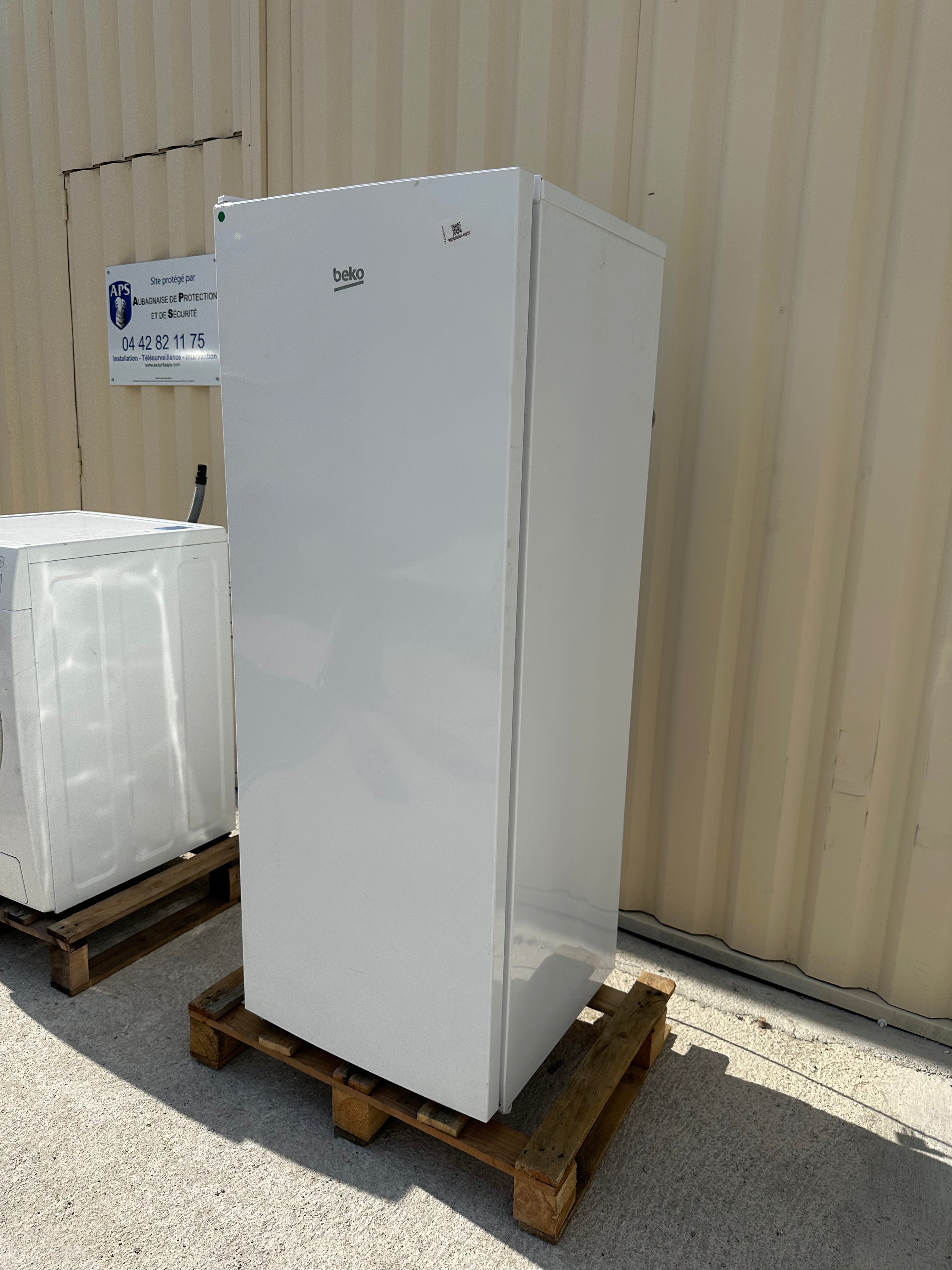 Congélateur Armoire BEKO Format Moyen GARANTIE 1 AN