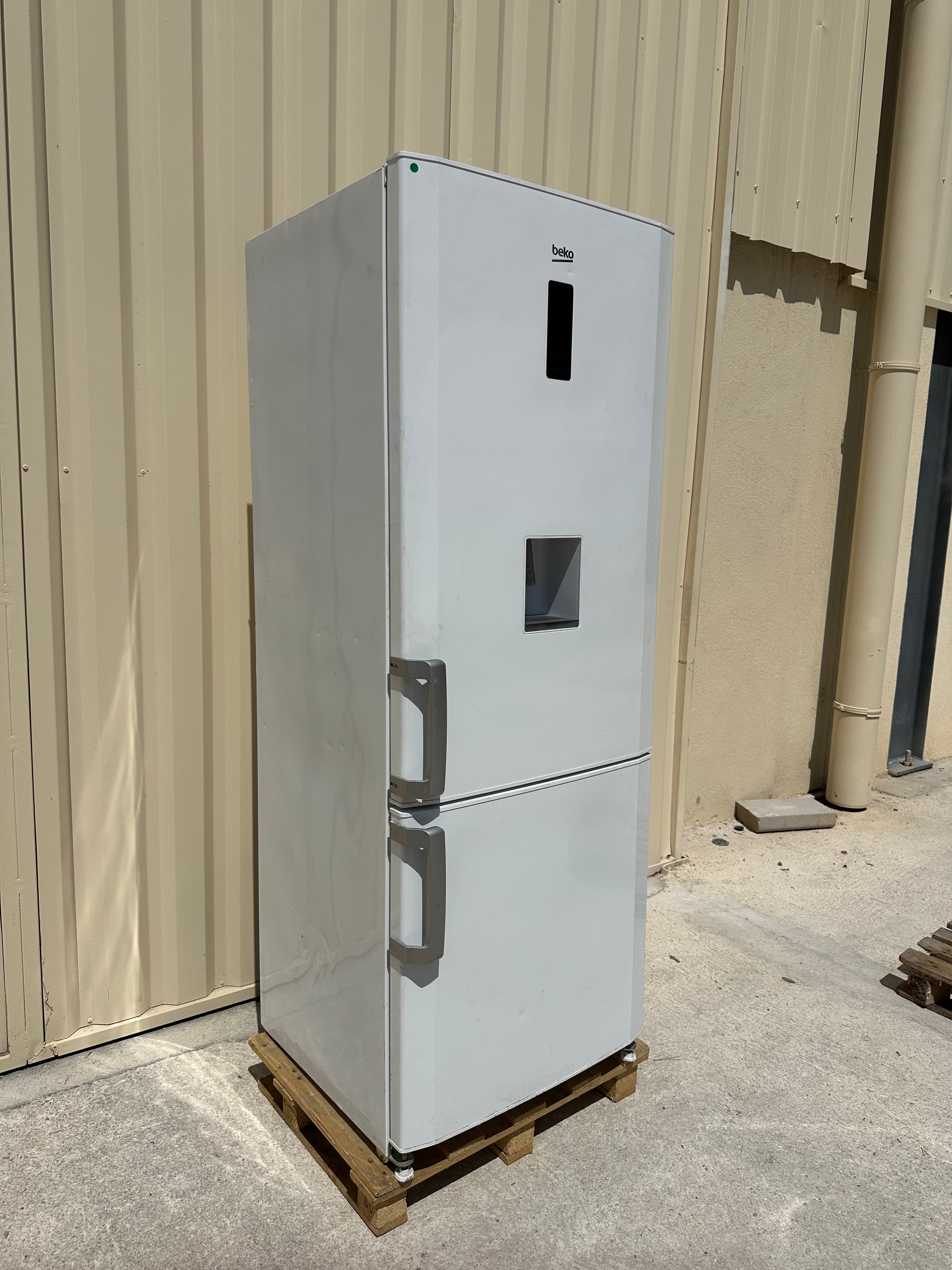 Frigo Combiné BEKO Grande Capacité GARANTIE 1 AN