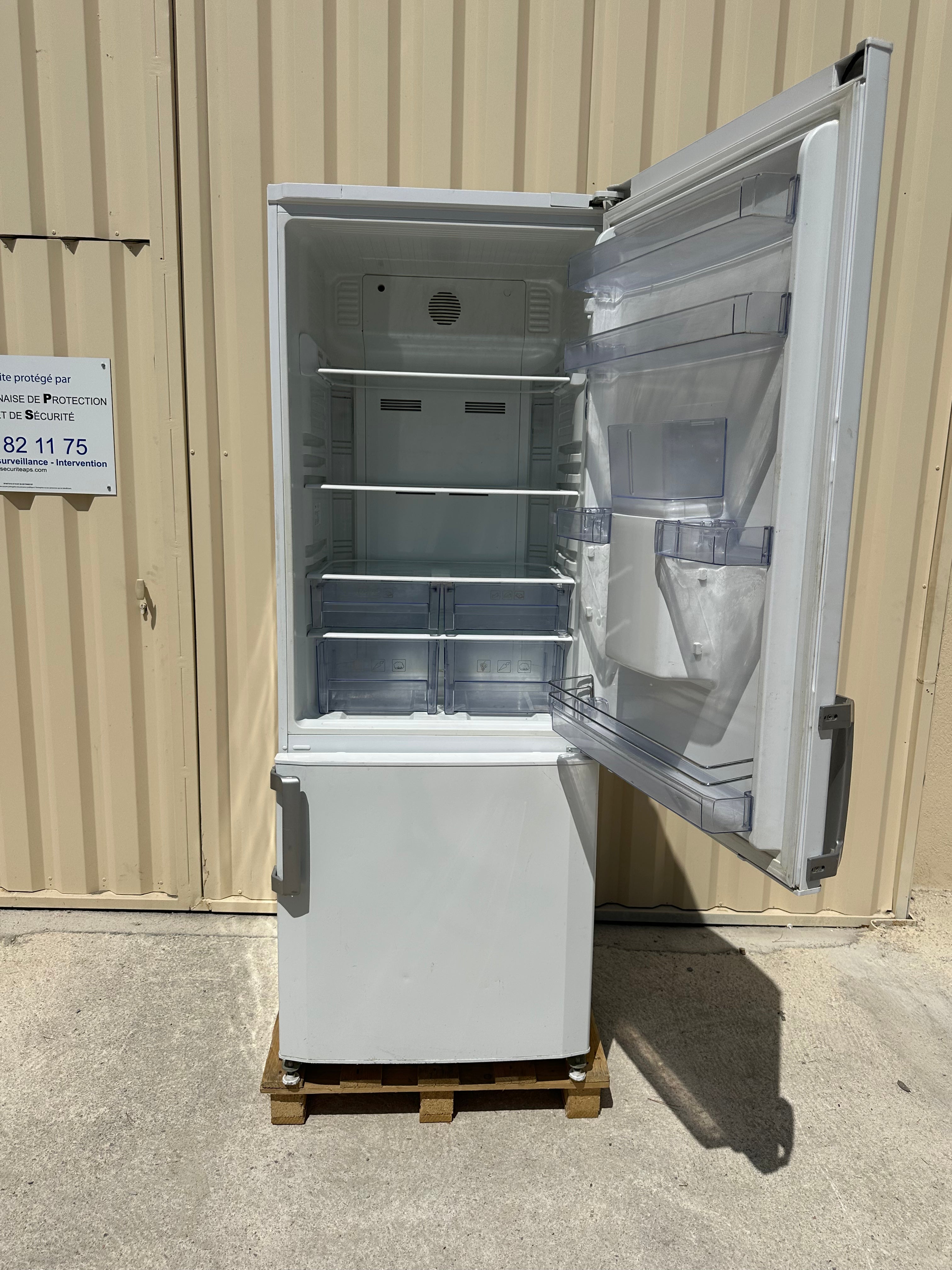 Frigo Combiné BEKO Grande Capacité GARANTIE 1 AN