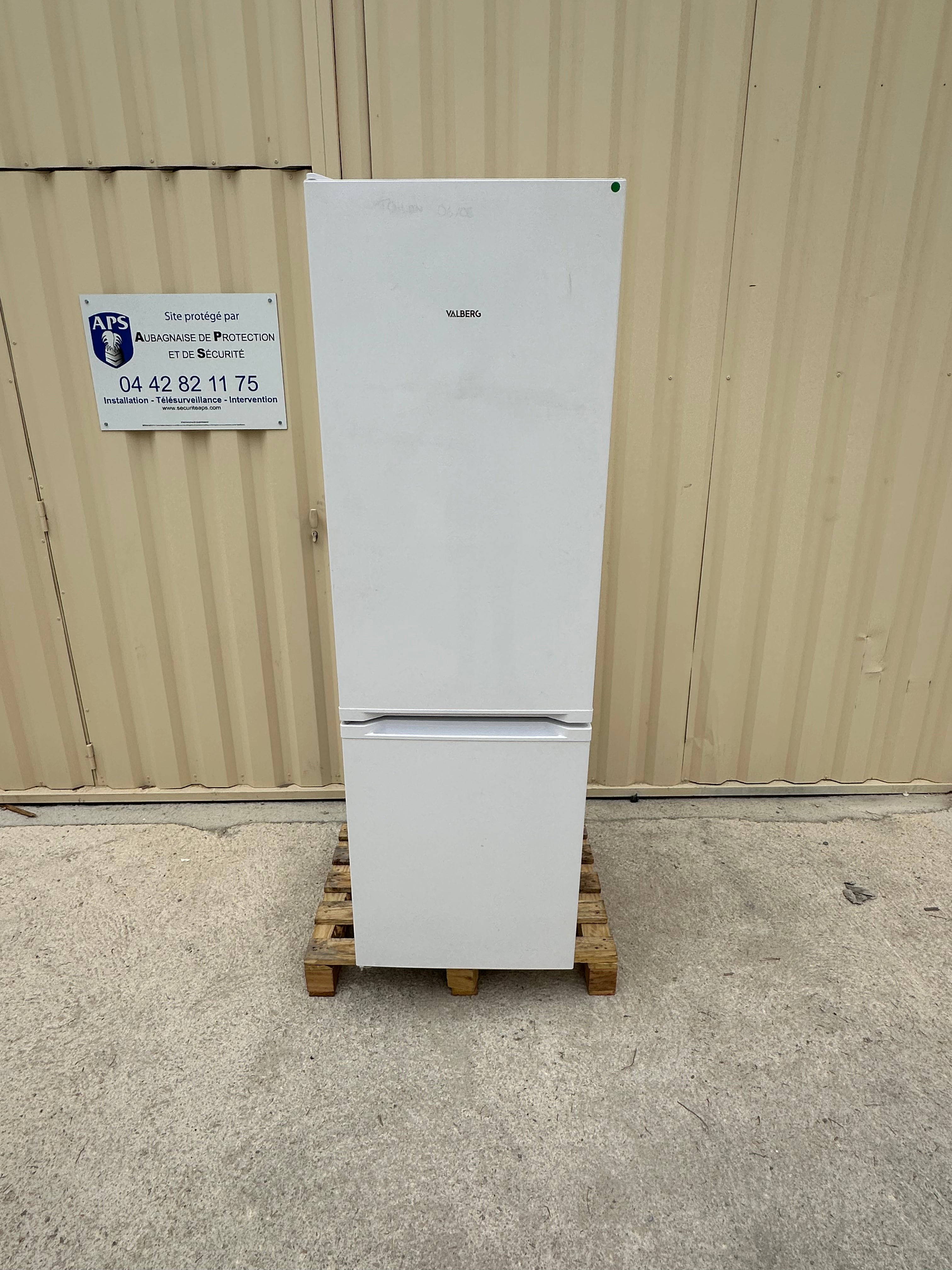 Frigo Combiné VALBERG Garantie 1 An