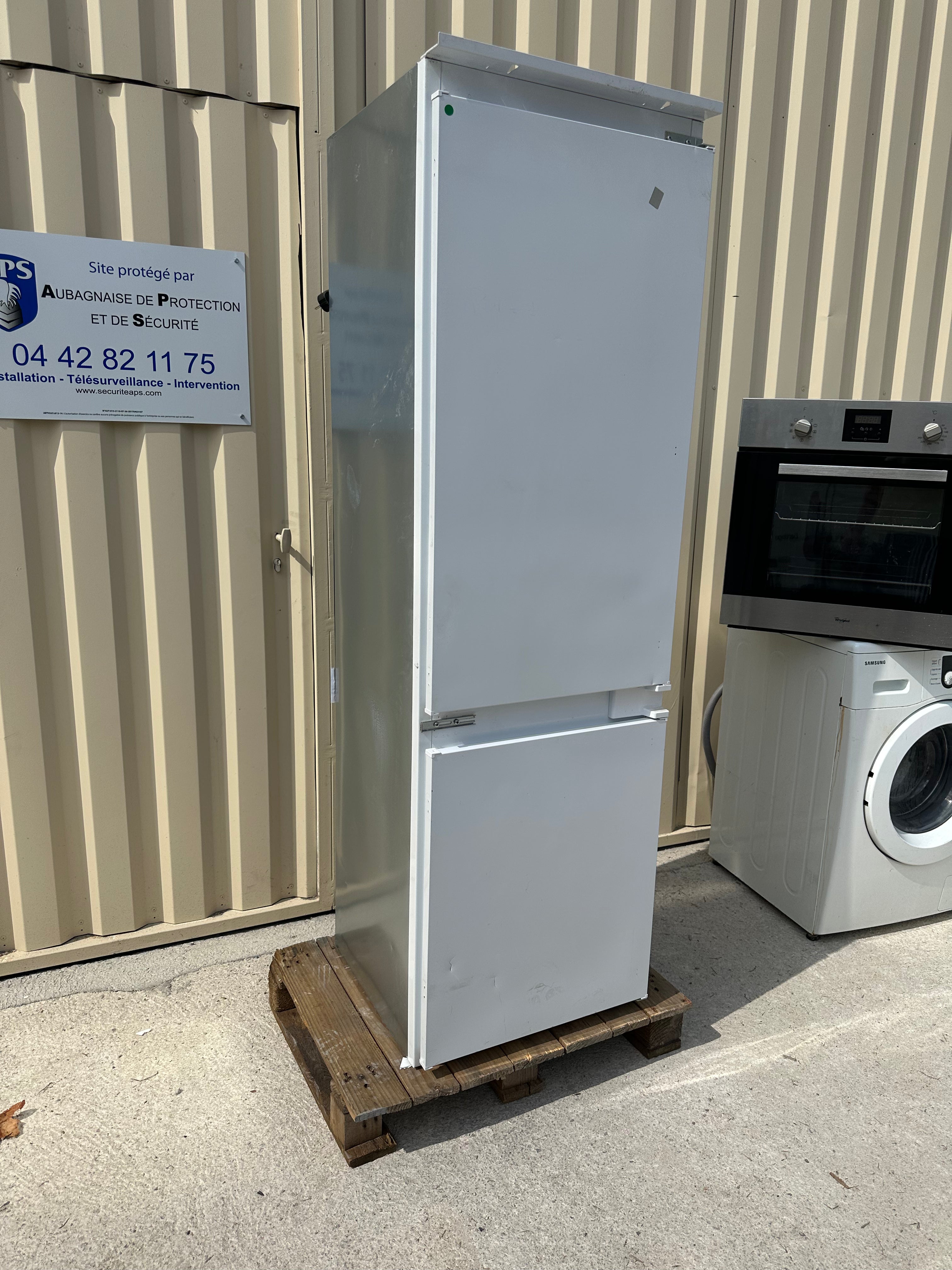 Frigo Combine Encastrable WHIRLPOOL Garantie 1 An