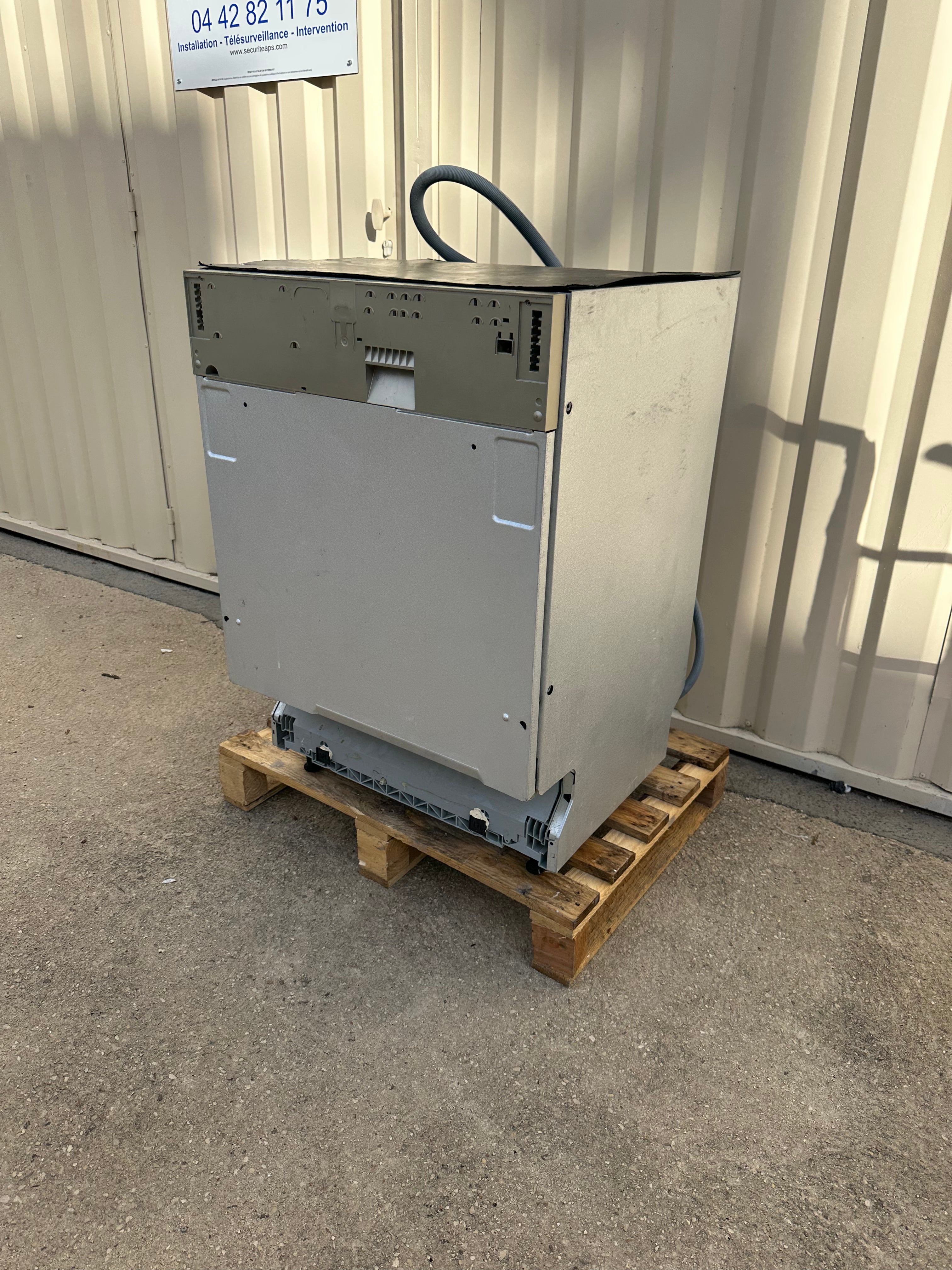 Lave-Vaisselle SMEG 12 Couverts GARANTIE 1 AN