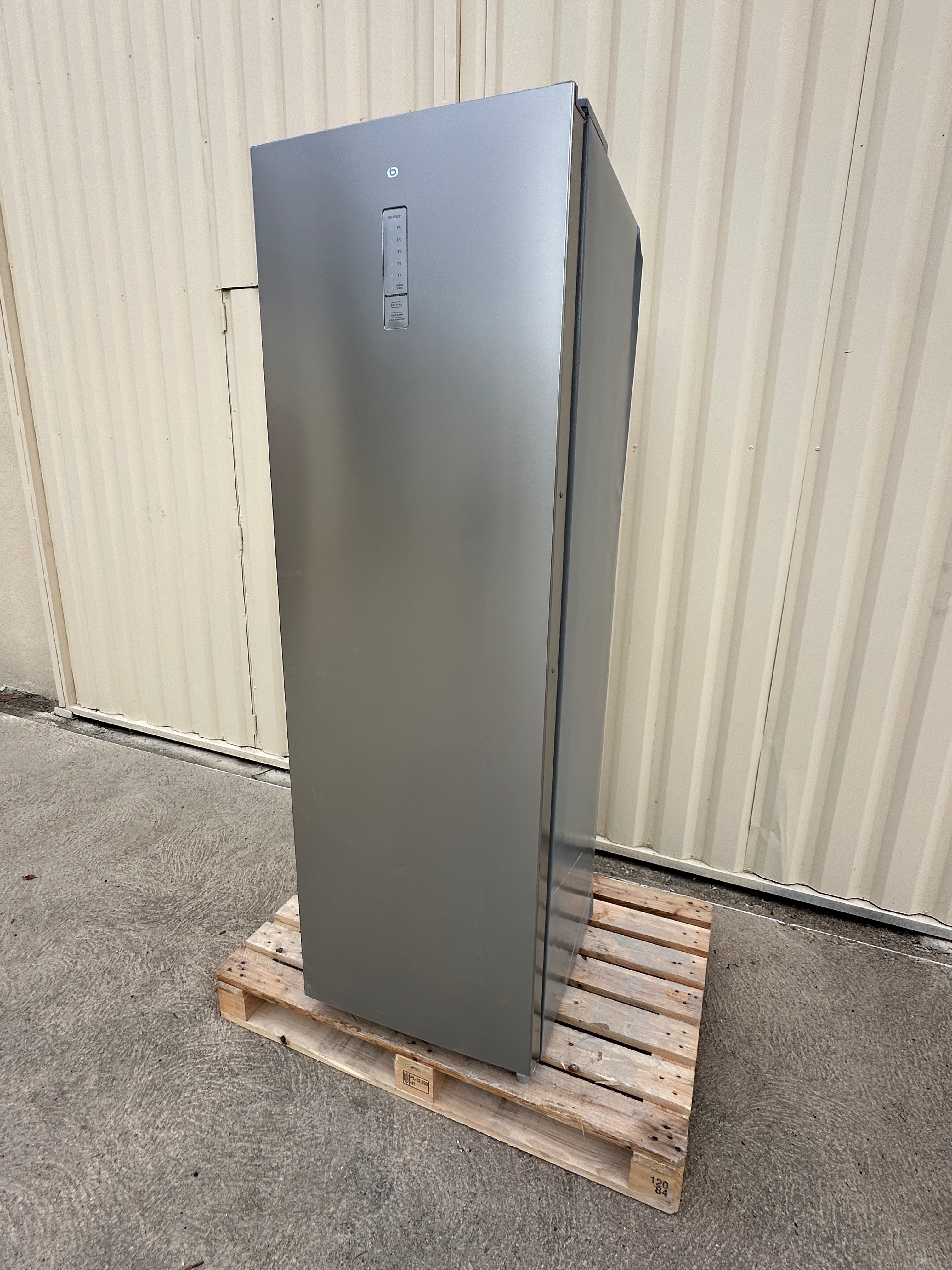 Frigo Simple ESSENTIEL B No Frost NEUF ( Avec Défaut d’Aspect ) GARANTIE 1 AN