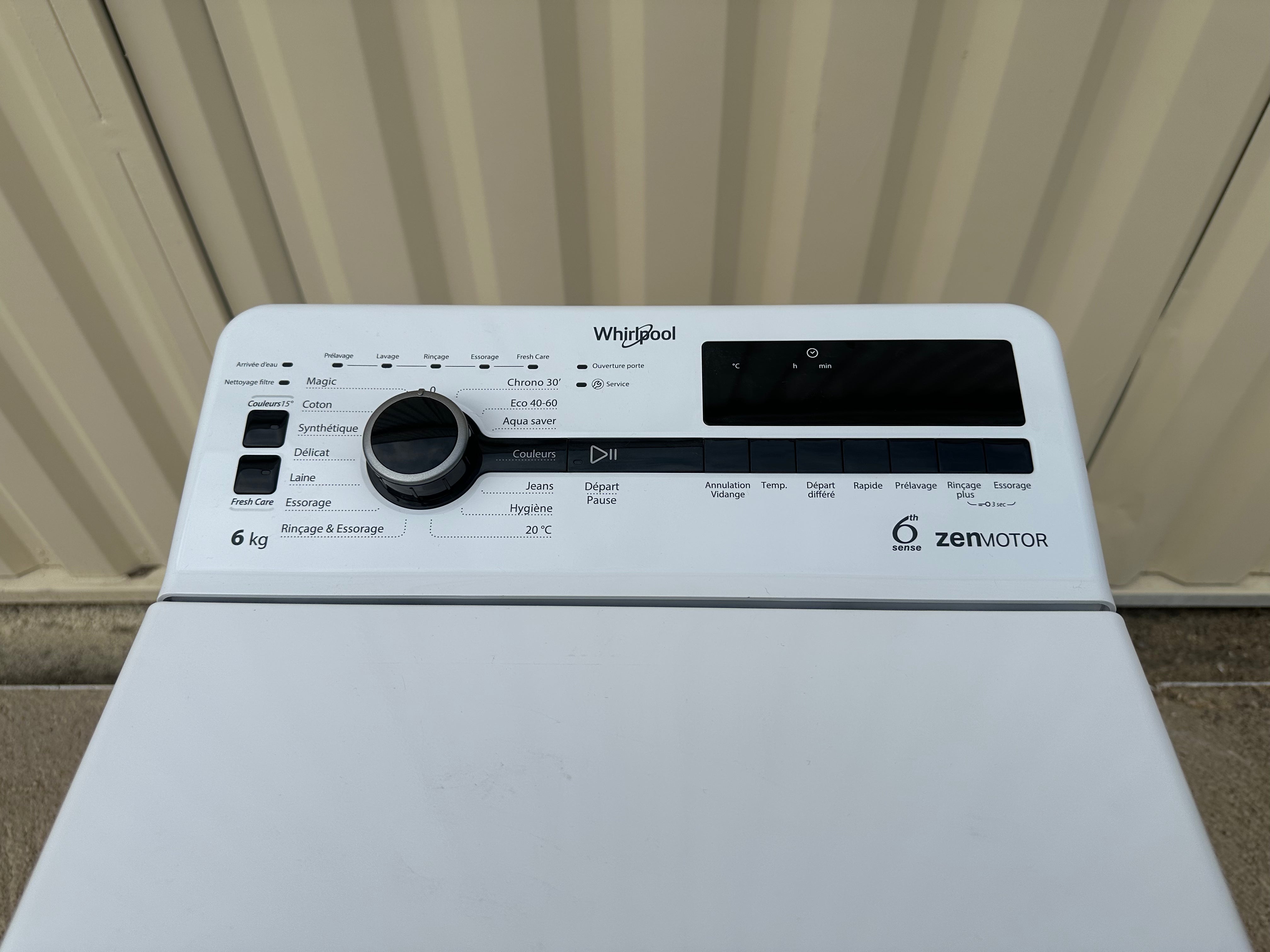 Lave-Linge Top WHIRLPOOL 6 Kg NEUF ( Avec Défaut d’Aspect) GARANTIE 1 AN