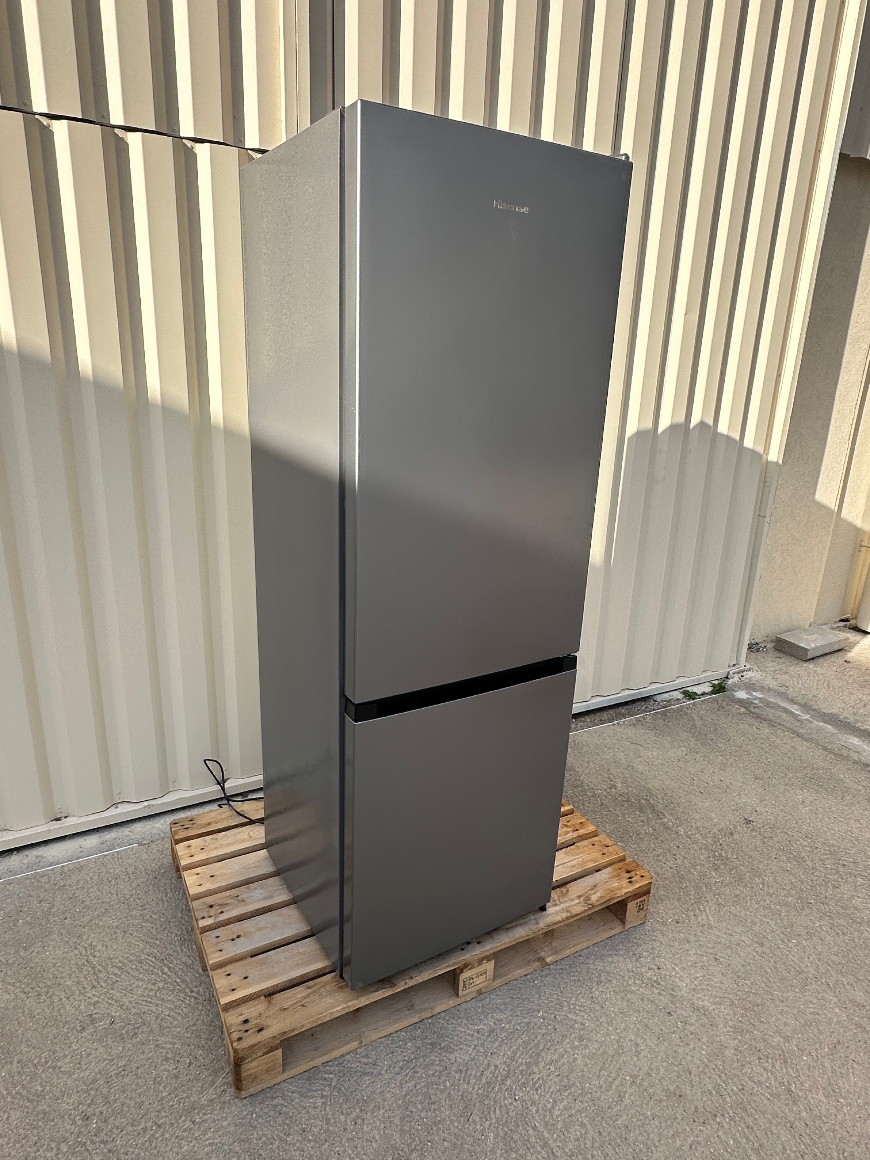 Frigo Combiné HISENSE Comme NEUF No Frost GARANTIE 6 MOIS