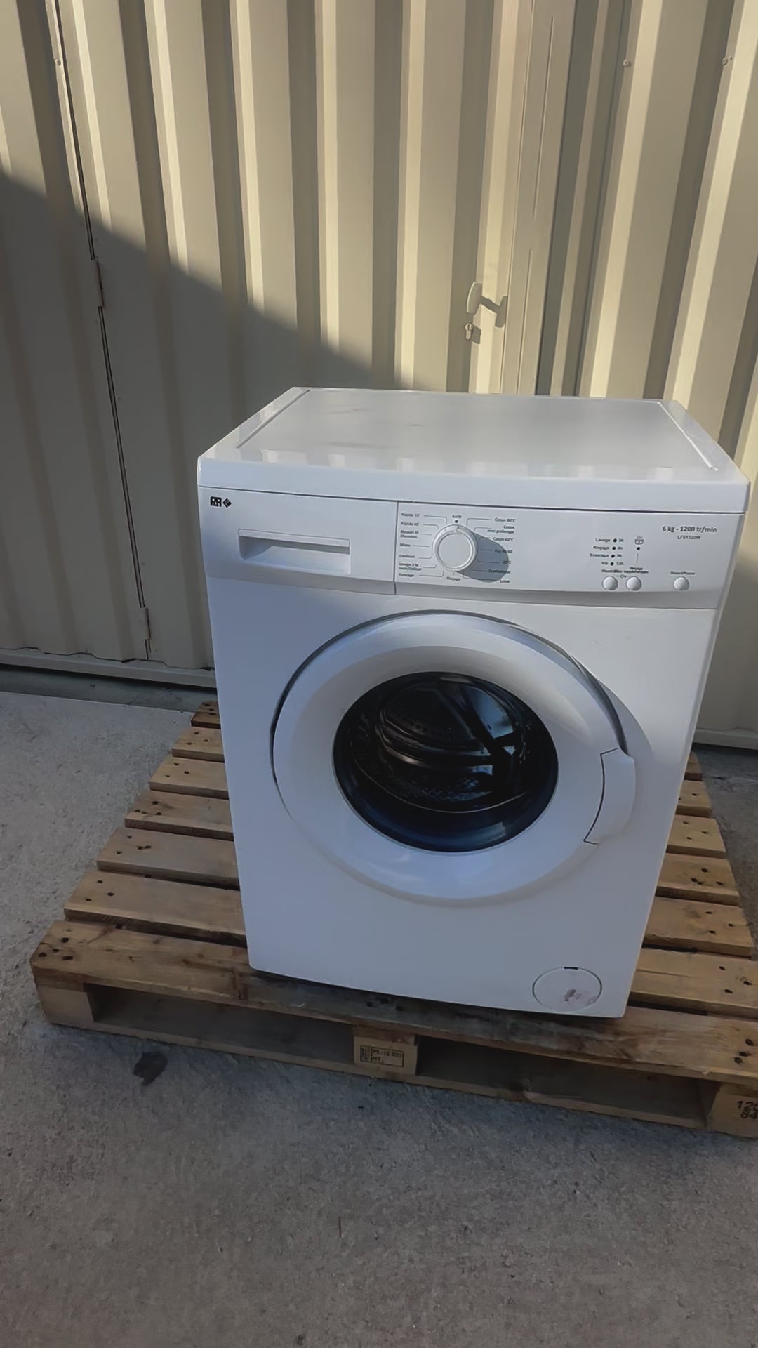 Charger la vidéo : Lave-Linge FAR 6 Kg GARANTIE 6 MOIS