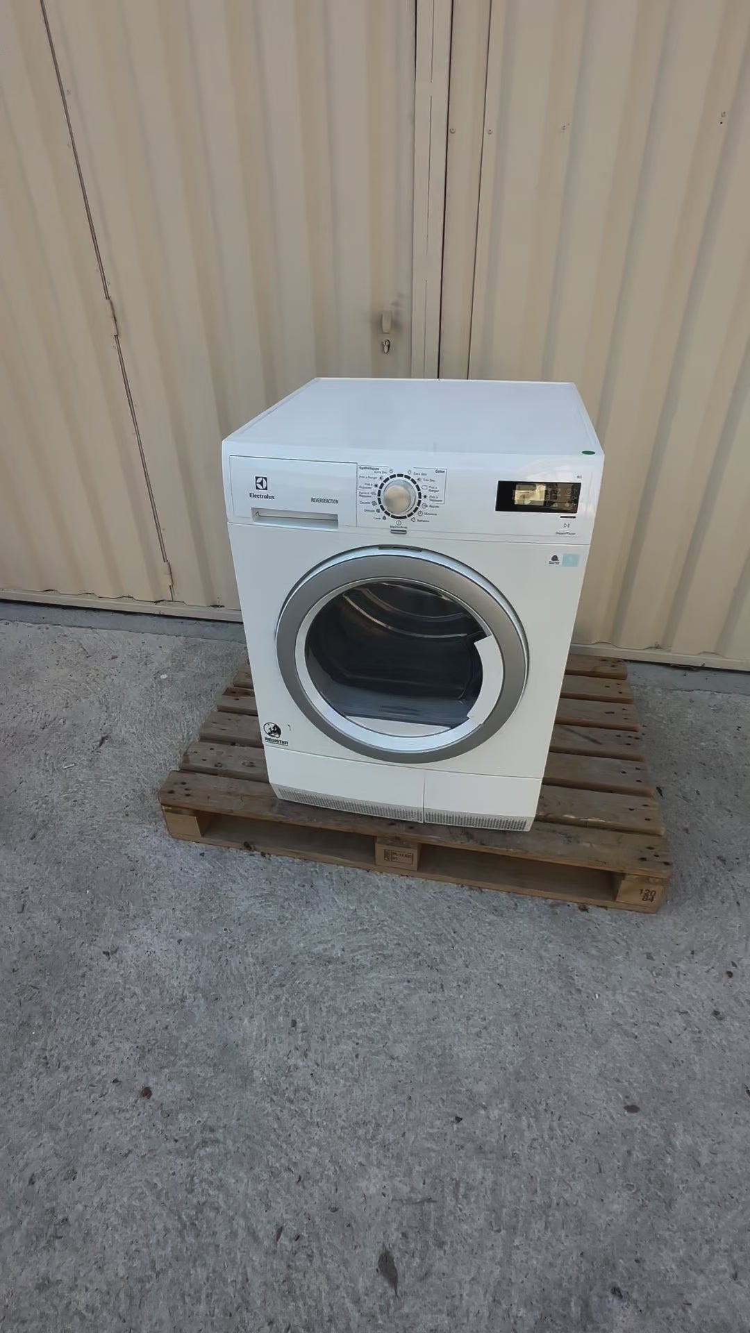 Charger la vidéo : Sèche-Linge ELECTROLUX 8 Kg GARANTIE 1 AN