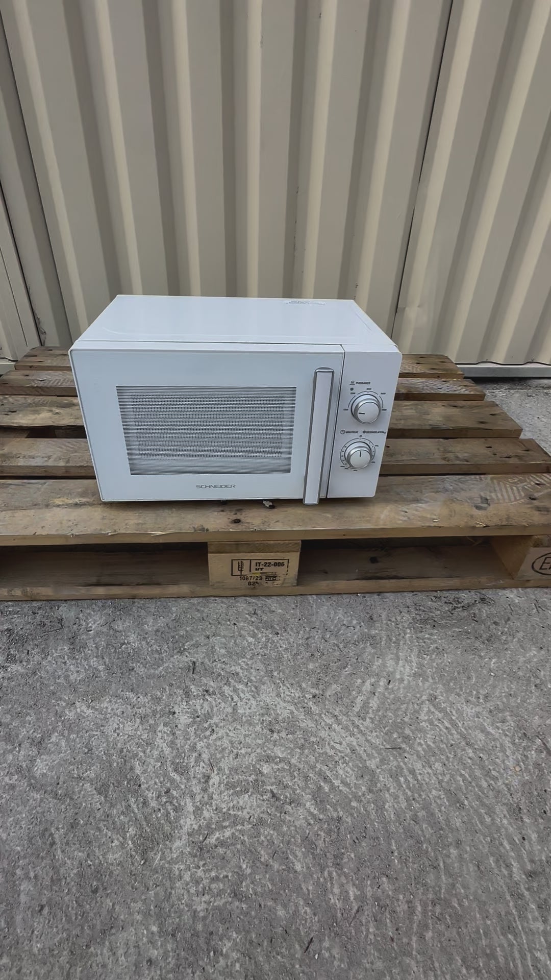 Charger la vidéo : Micro-Ondes SCHNEIDER Garantie 6 Mois
