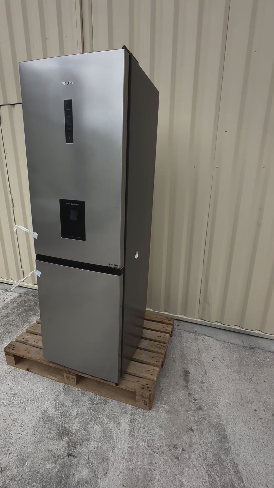Charger la vidéo : Frigo Combiné VALBERG No Frost NEUF ( Avec Défaut d’Aspect ) GARANTIE 1 AN